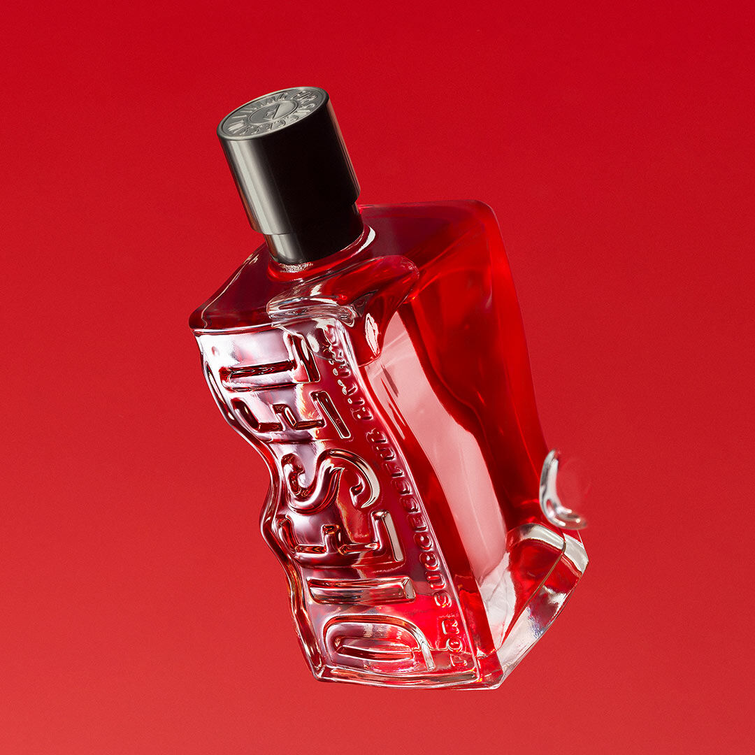 Red perfume 2025