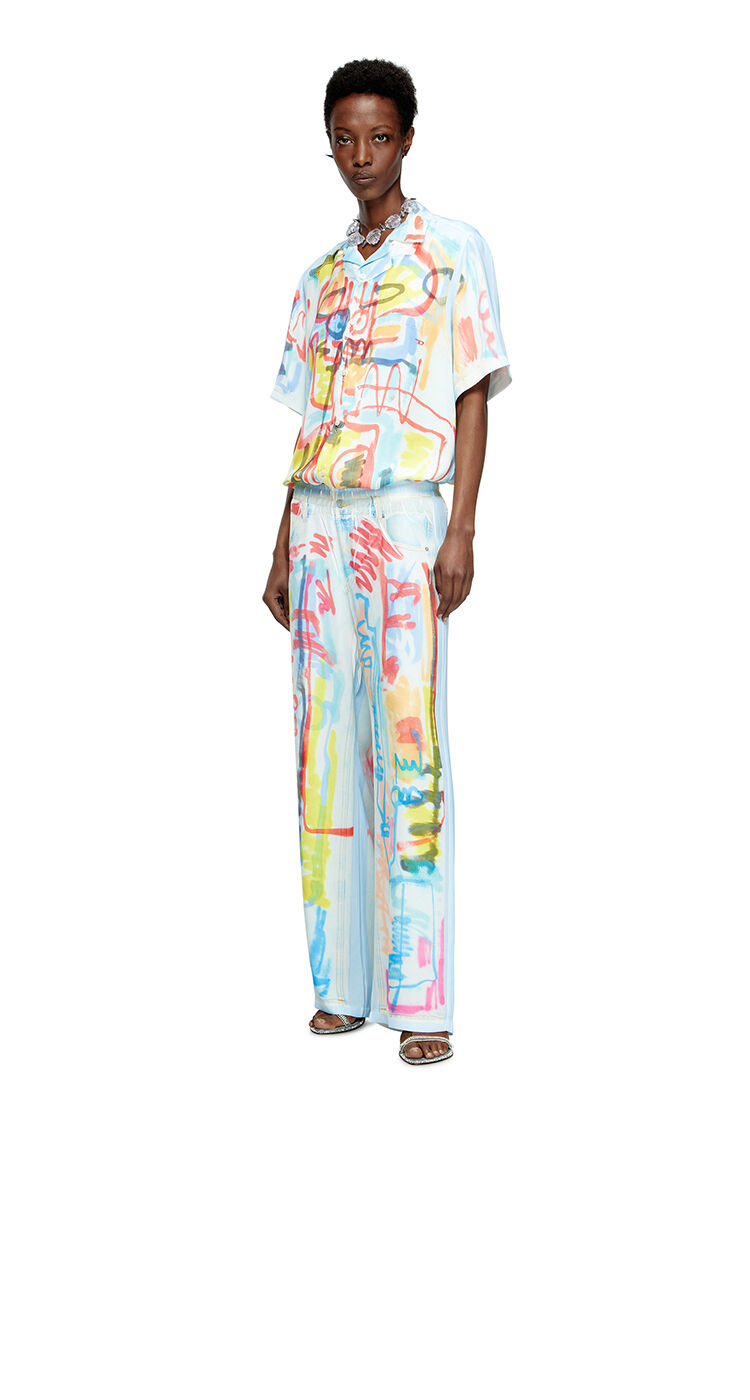 Relaxed pant with graffiti print