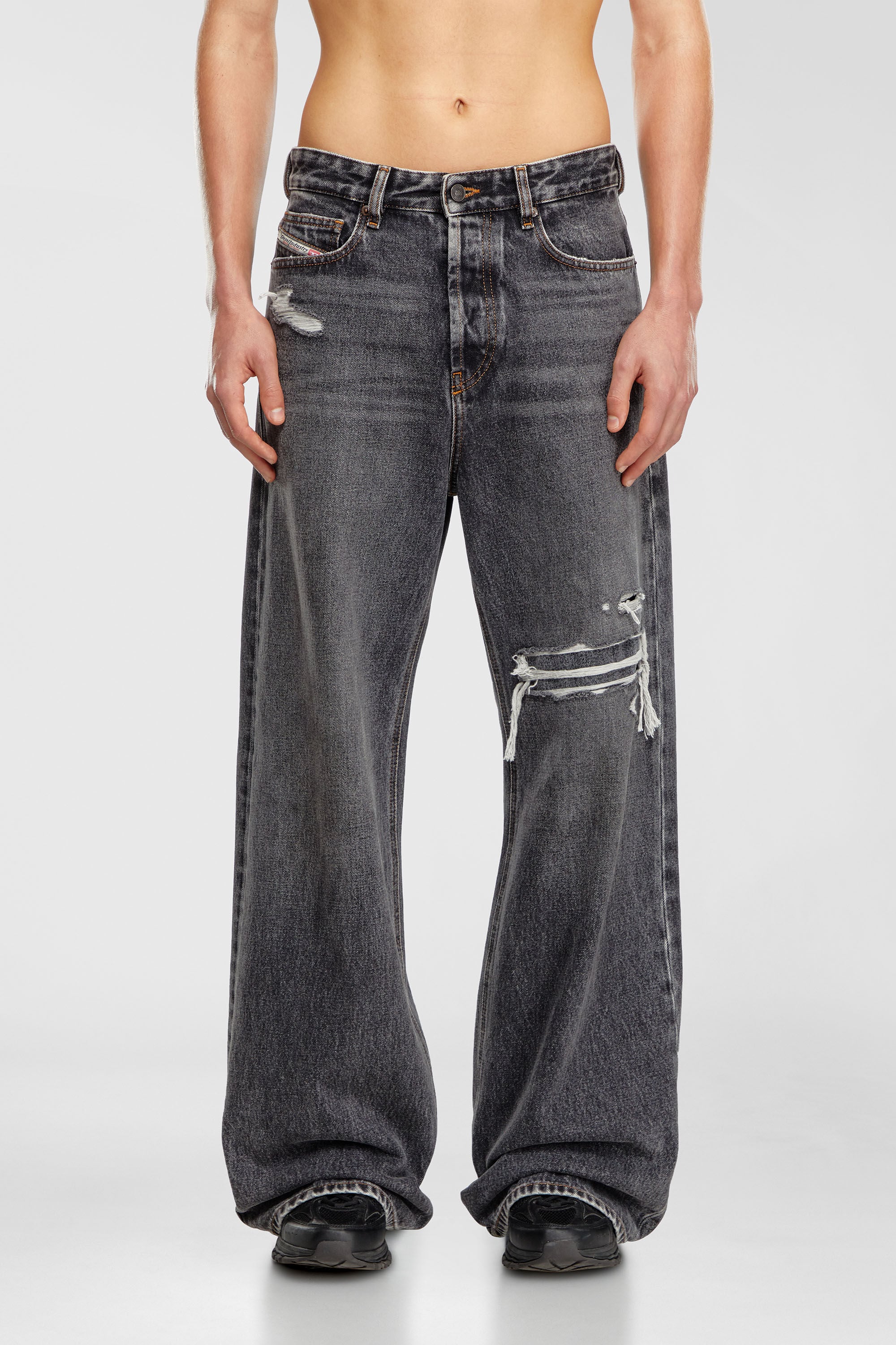 1996 D-Sire Woman: Relaxed Black/Dark grey Baggy Jeans | Diesel