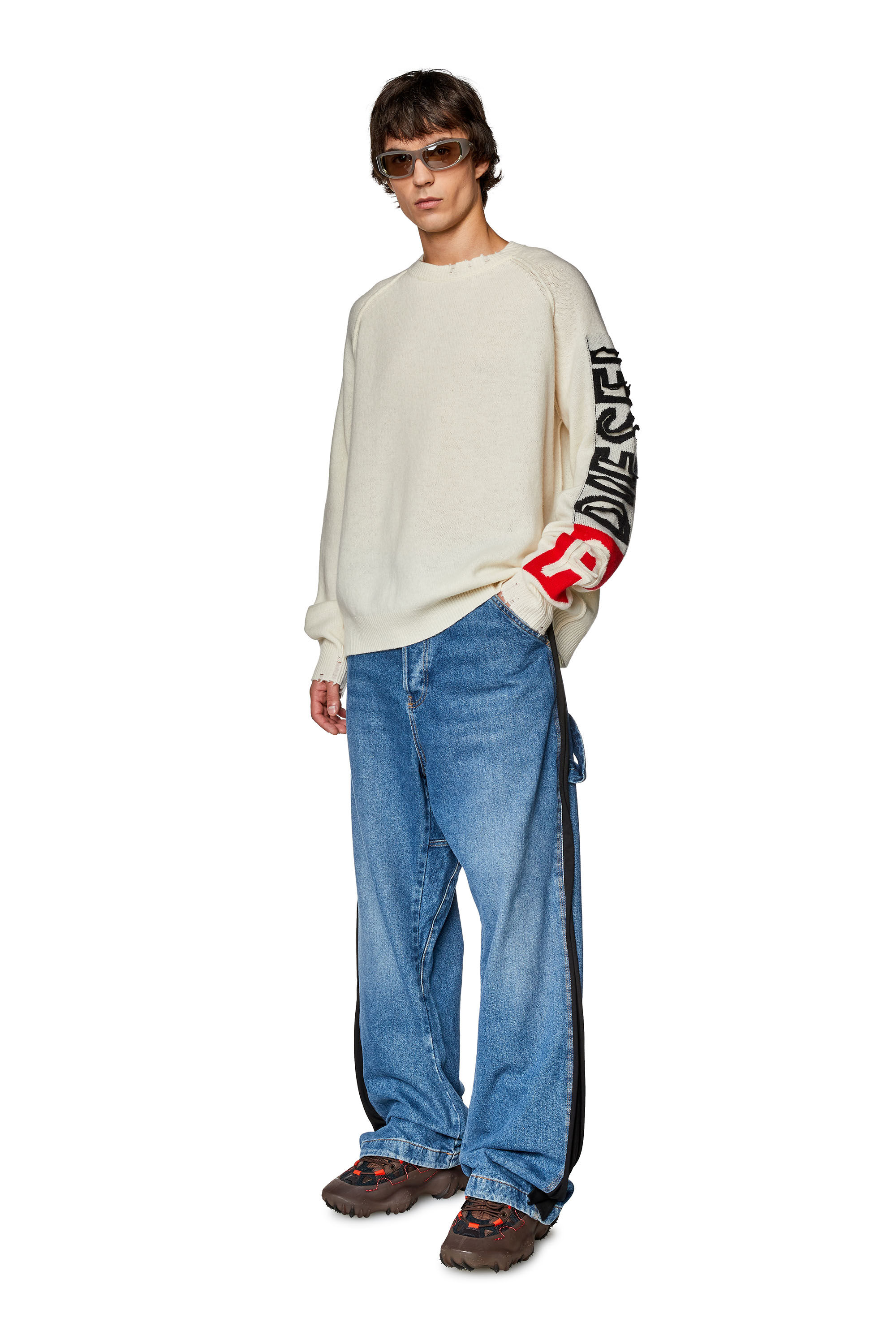 Men's Wool sweater with cut-up logo