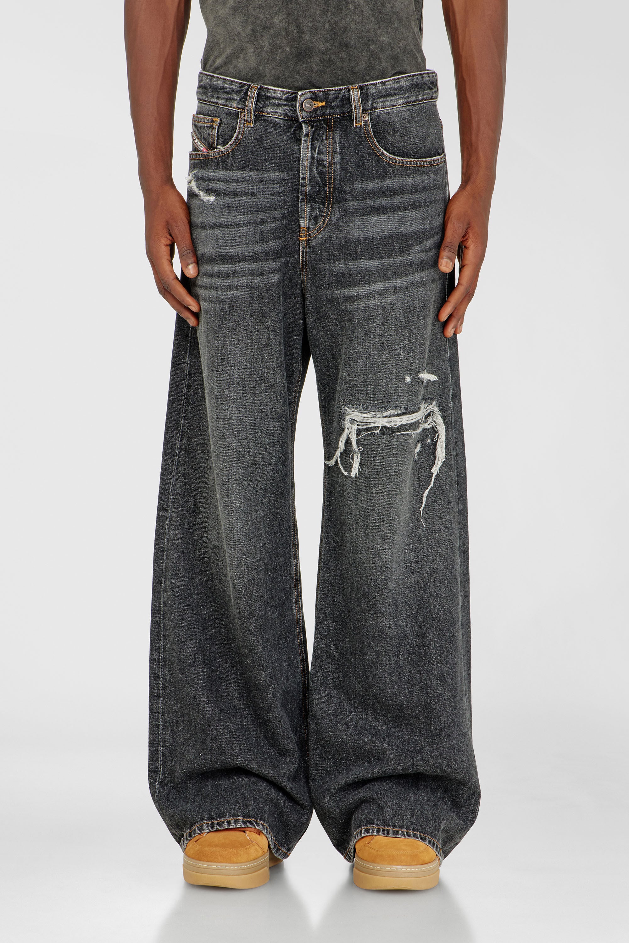 DIESEL D-Rise 007dn 26インチ Men's Relaxed Jeans | Low Waist D-RiseBlack/Dark grey | Diesel TR