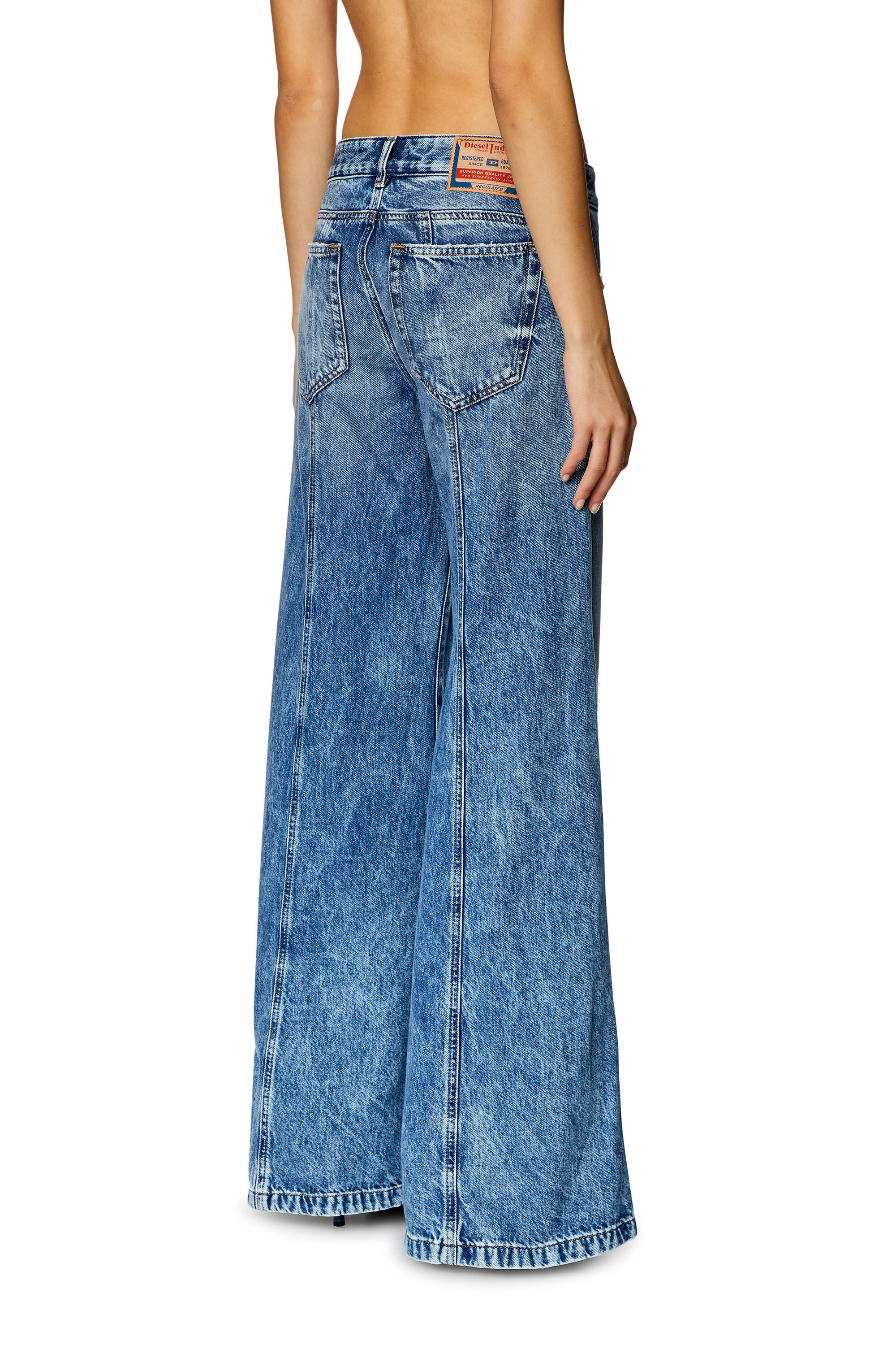 Women s Bootcut and Flare Jeans Medium blue Diesel D Akii