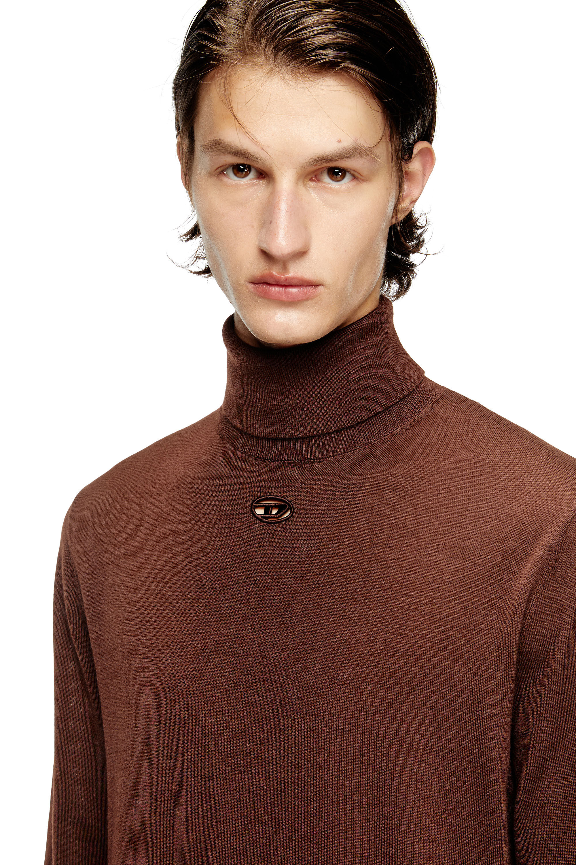 Men's Wool turtleneck jumper with cut-out logo | Brown | Diesel