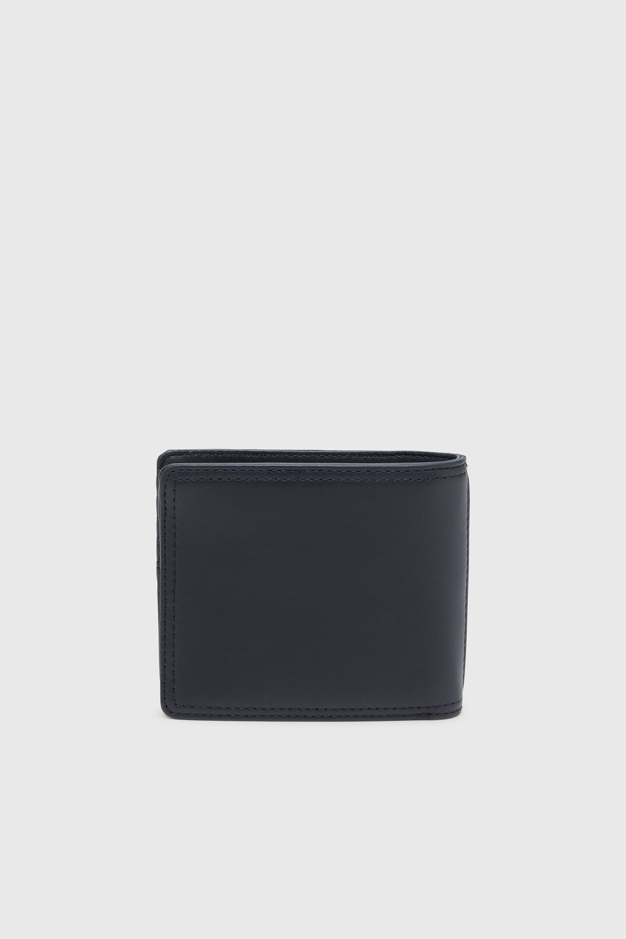 Diesel - MULTI-PKTS BI FOLD COIN S 3D, Man's Leather bi-fold wallet with metal logo plaque in Black - 2