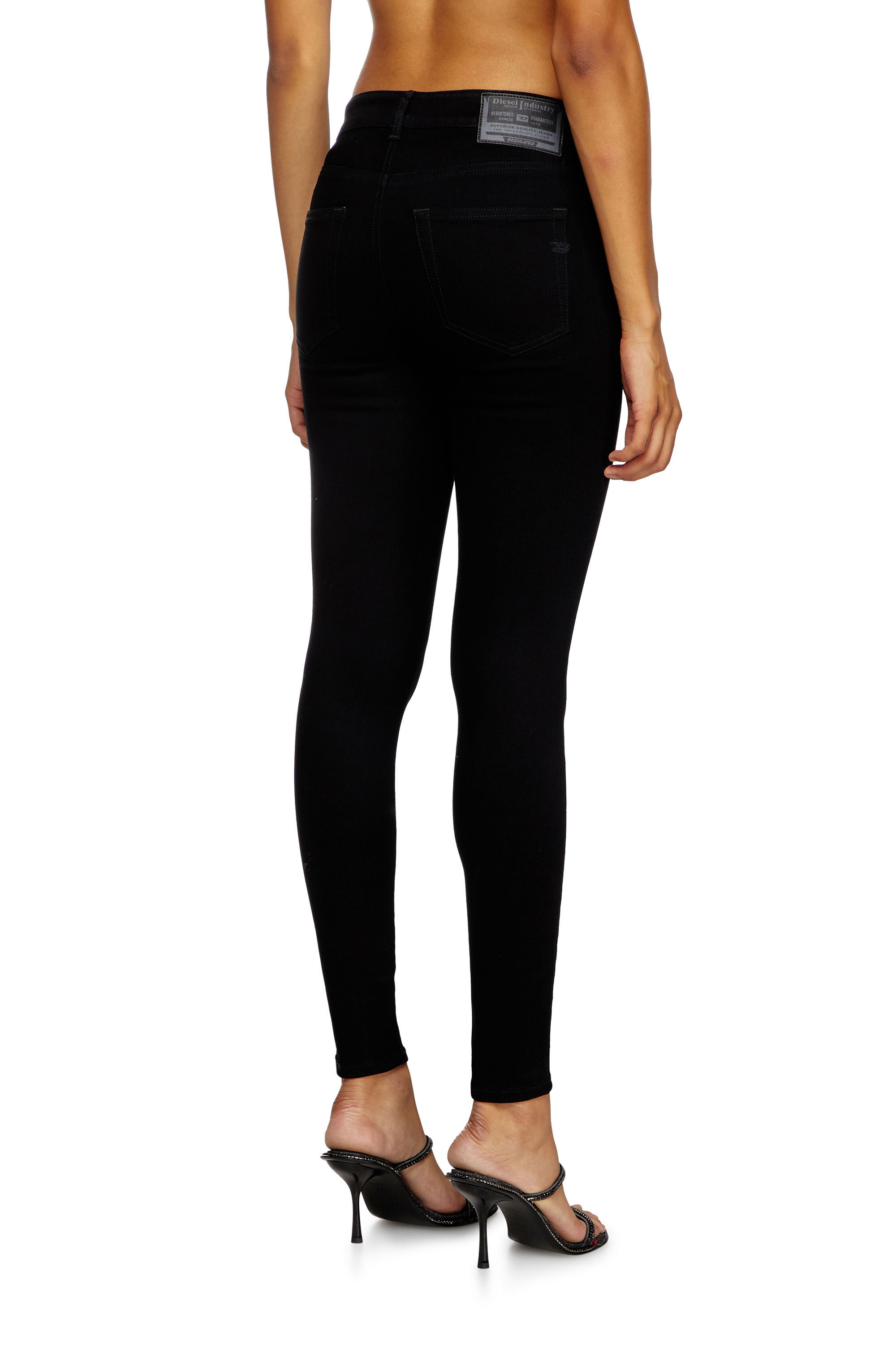 2017 SLANDY Woman: Super skinny Jeans regular waist | Black