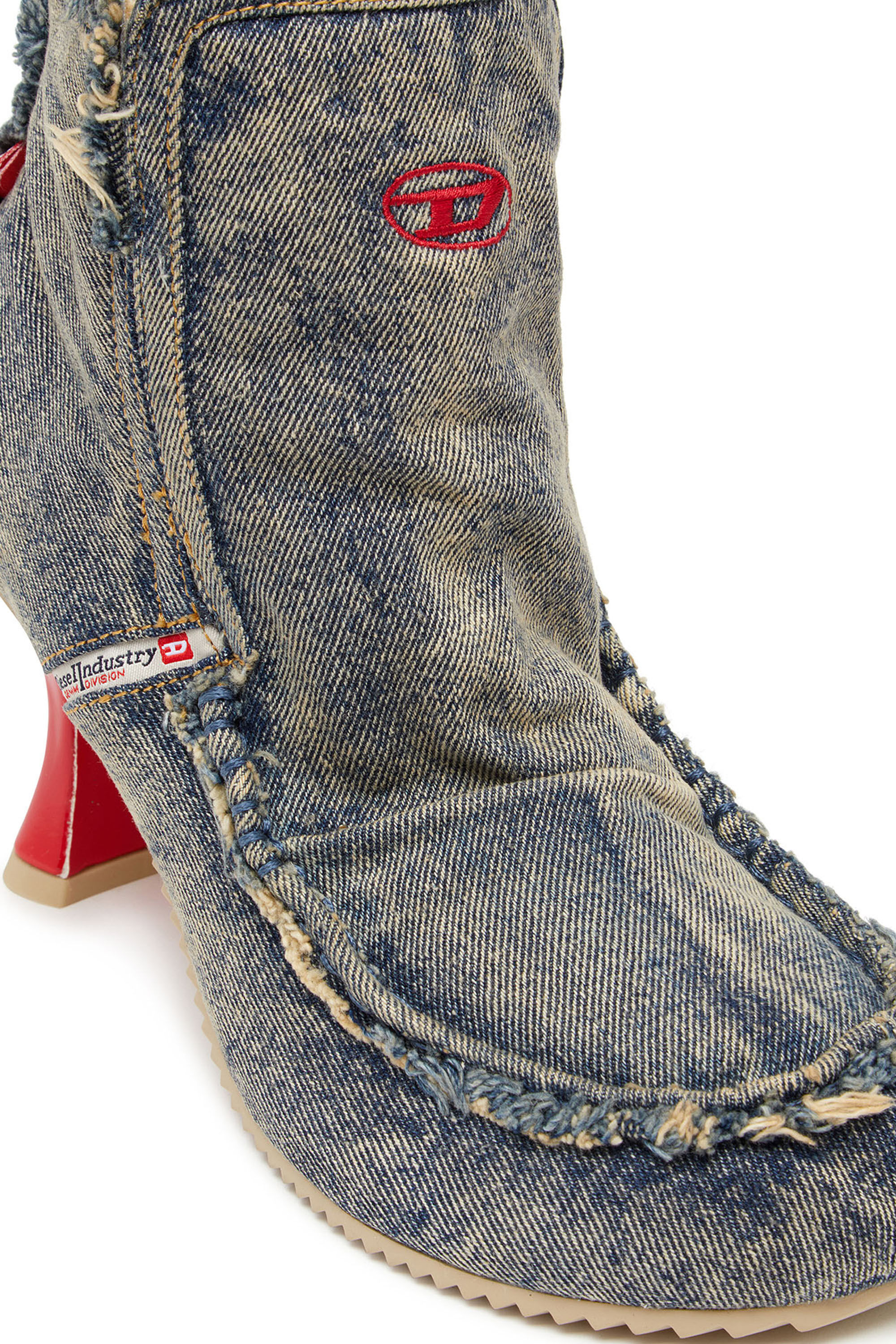 Diesel - D-WOODSTOCK HEEL AB, Woman's D-Woodstock - Denim boots with heel in Blue - 6