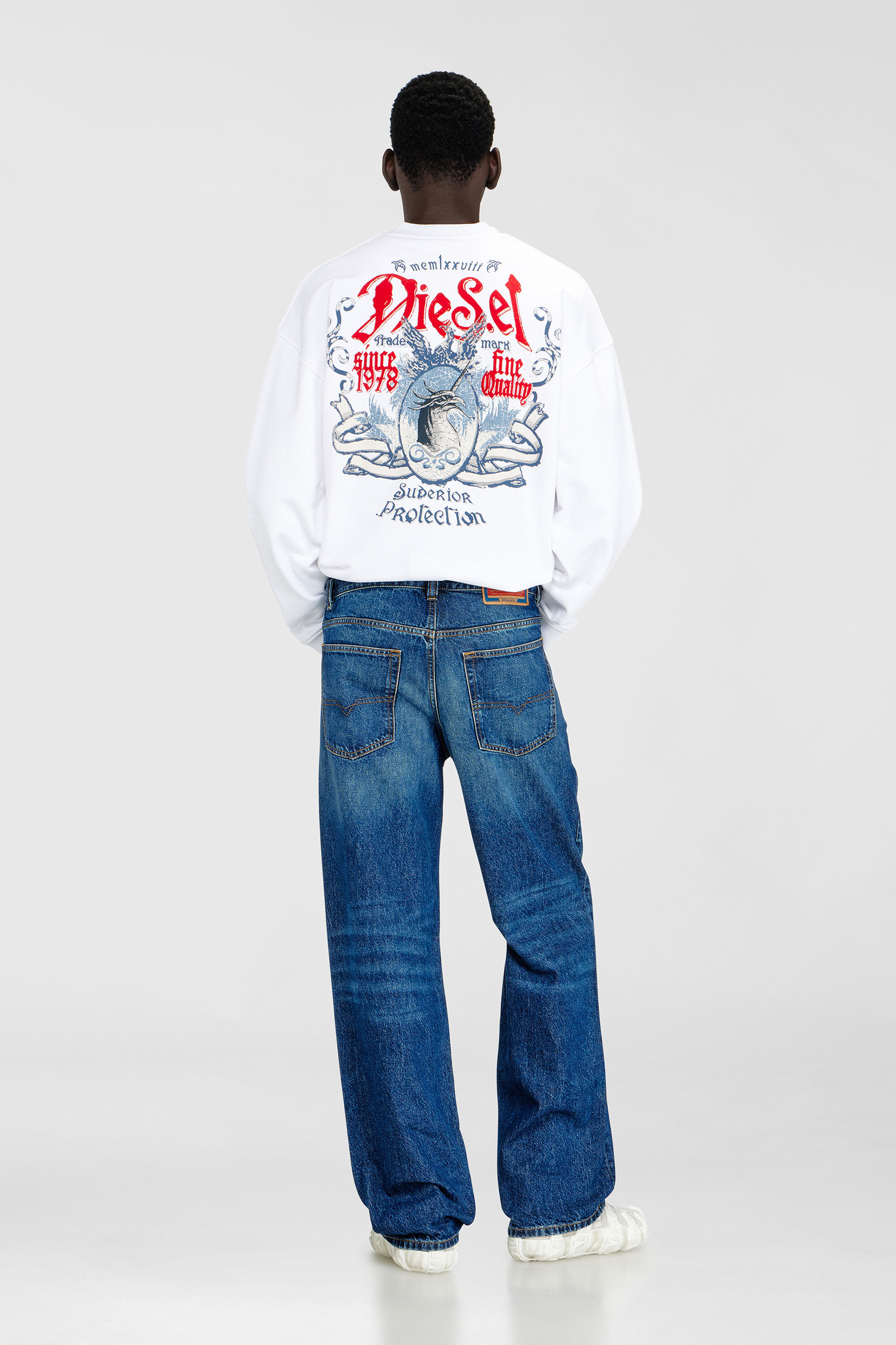 Men's Relaxed Jeans | Low Waist 2001 D-MacroMedium blue | Diesel TR