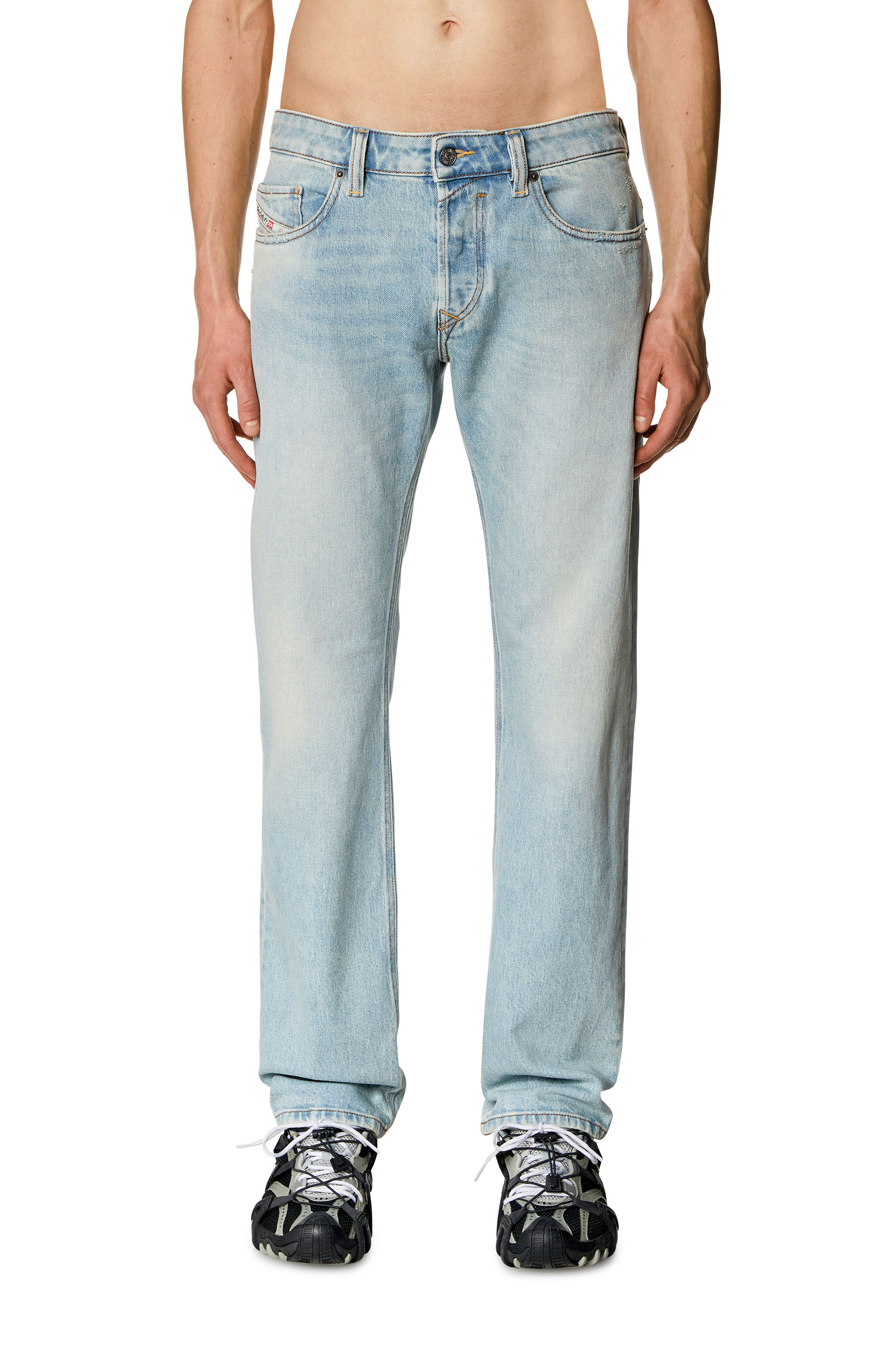 Men's Regular Jeans | Mid SafadoLight Blue | Diesel TR