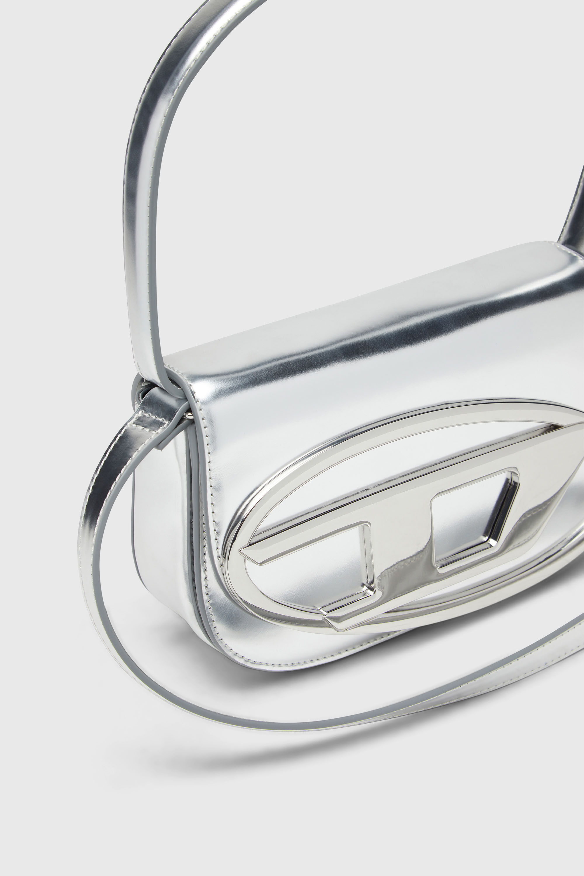 DIESEL 1DR ショルダーバッグ メタリックシルバー Women's 1DR-Iconic shoulder bag in mirrored leather | Silver