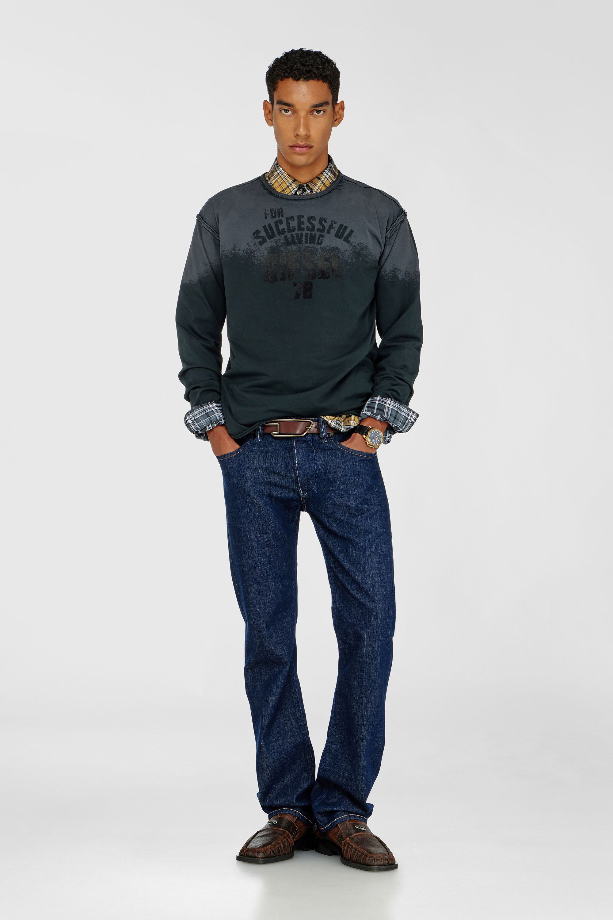Diesel - T-NORM-LS-RAW-NC, Man's Long-sleeve T-shirt with corroded effect and raw seams in Dark grey - 1