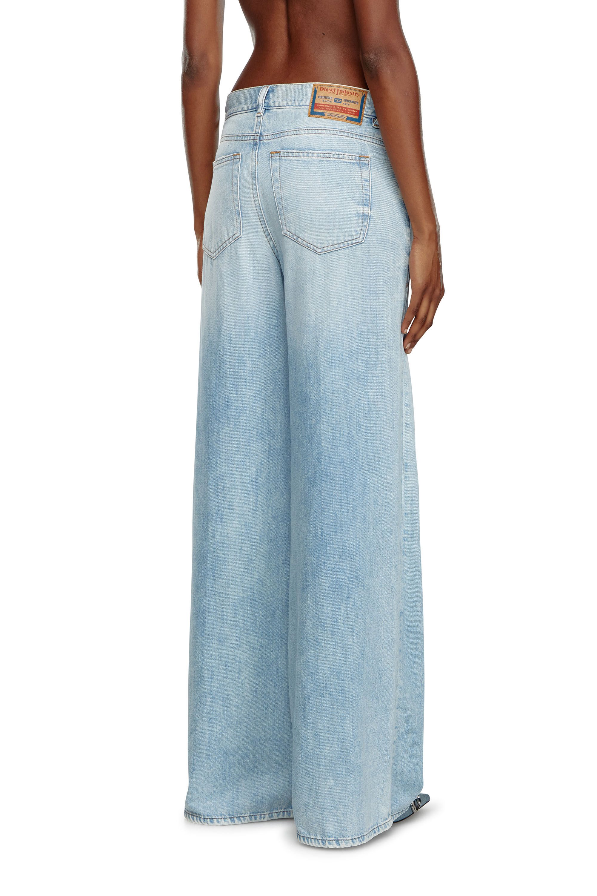 Flare Jeans 1978 D-Akemi 068MQ, 