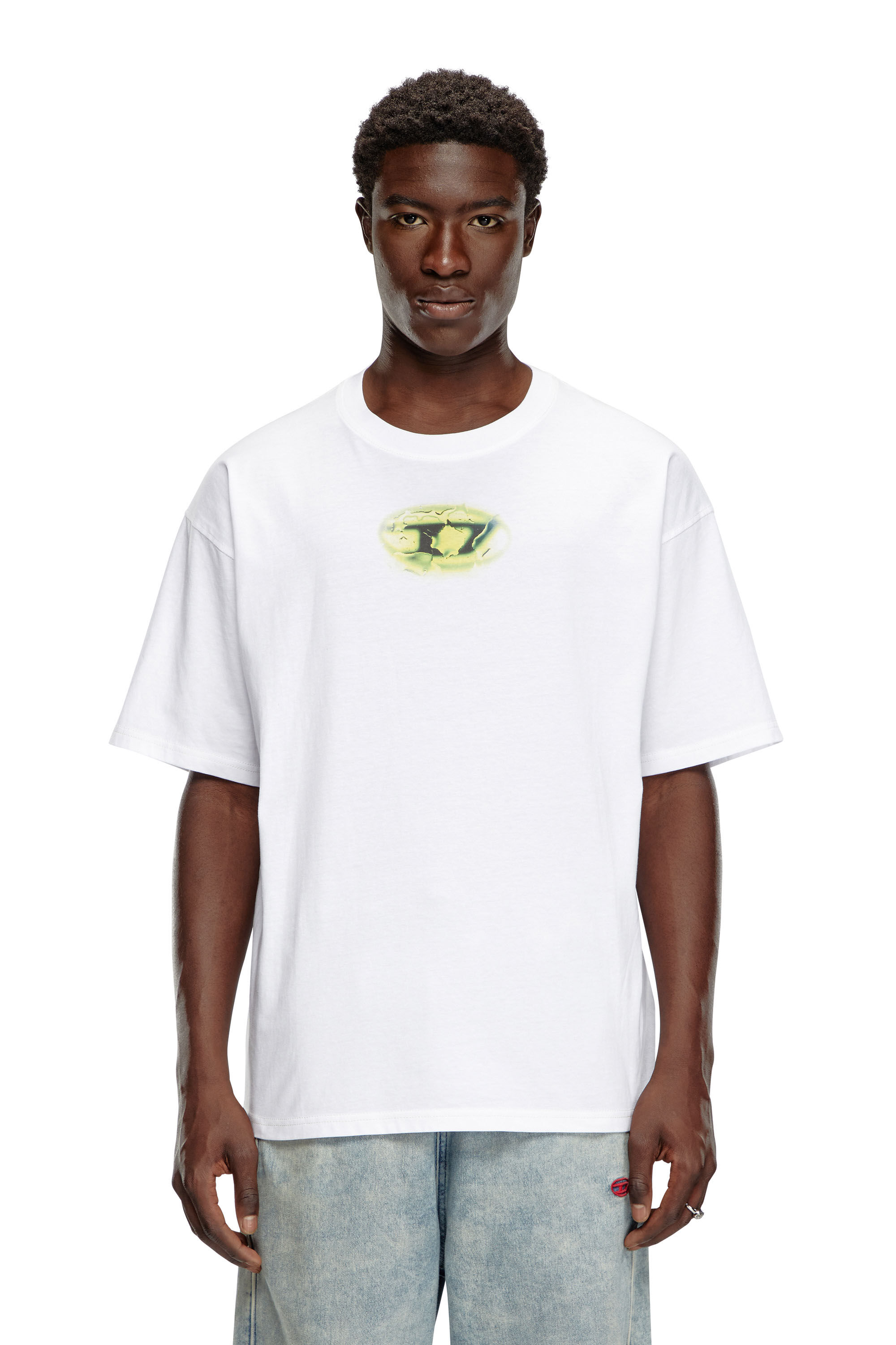 Men's T-shirt with glowing-effect logo | White | Diesel