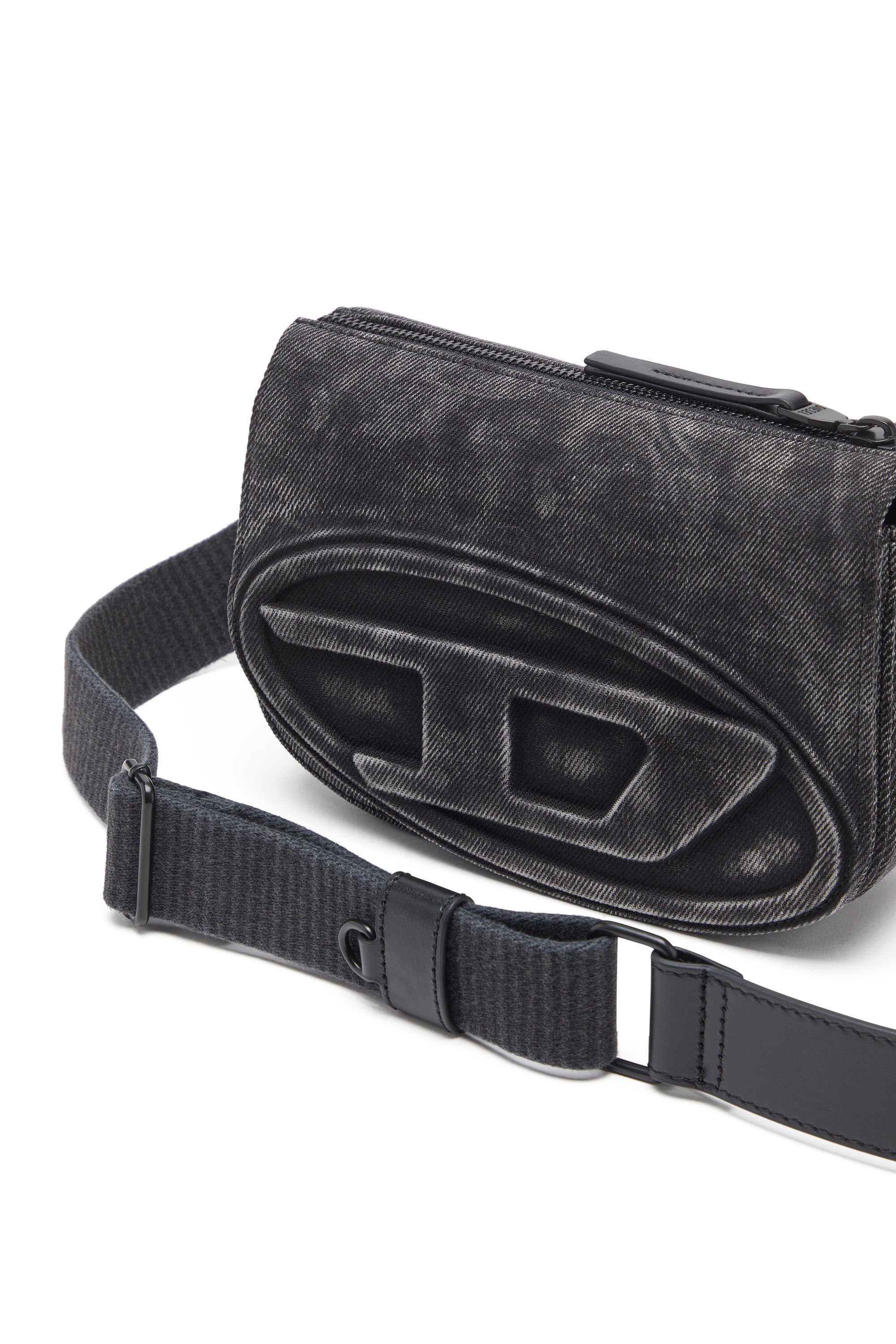 Women's 1DR-Camera bag in stonewashed denim | Black | Diesel