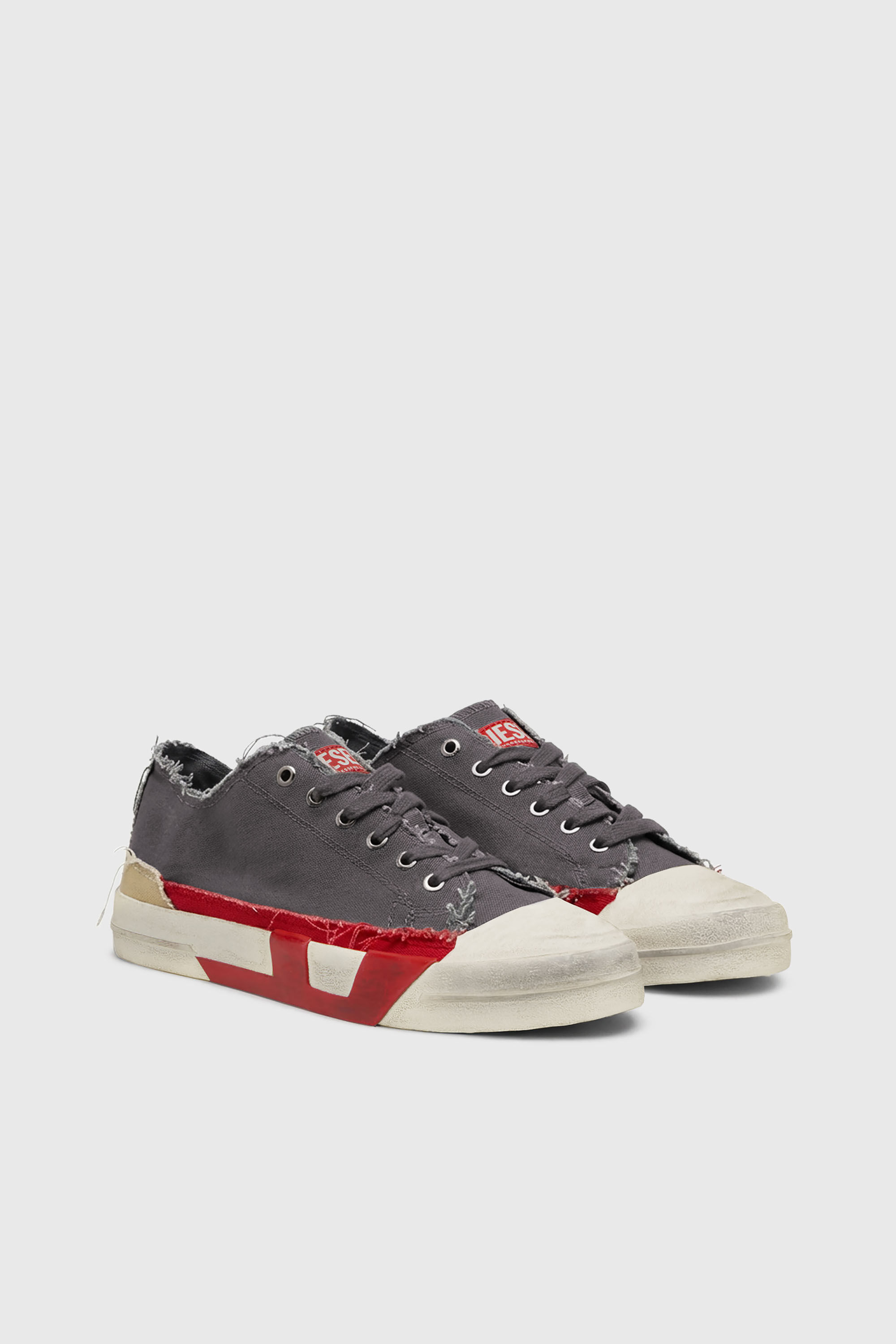 Diesel - S-D-VERSE LOW II, Man's S-D-Verse-Dirty-effect canvas sneakers in null - 2