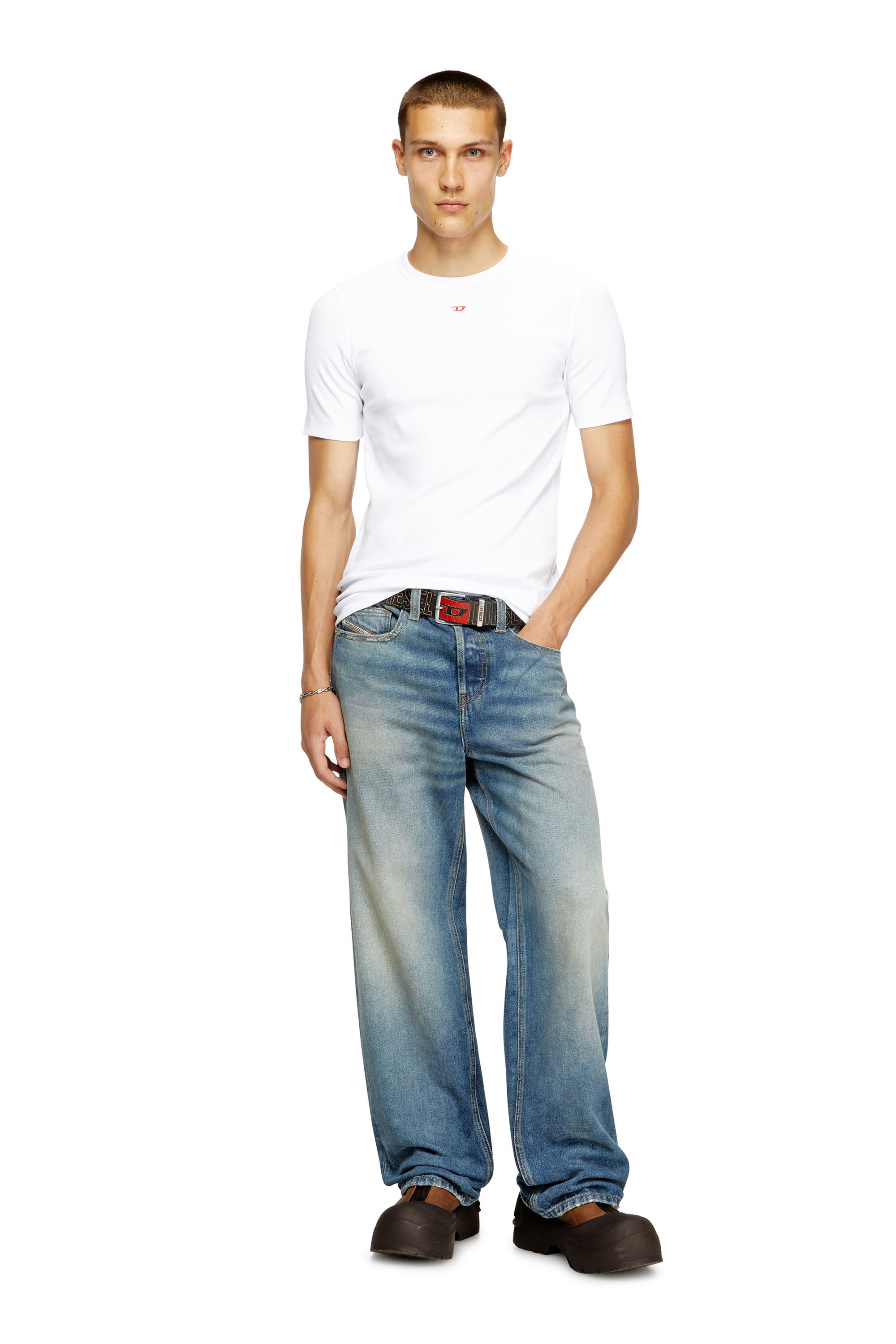 【関税込み】Diesel ホワイト D-Ribber-N Tシャツ Diesel D-Ribber-N crew-neck T-shirt | White | FARFETCH JO