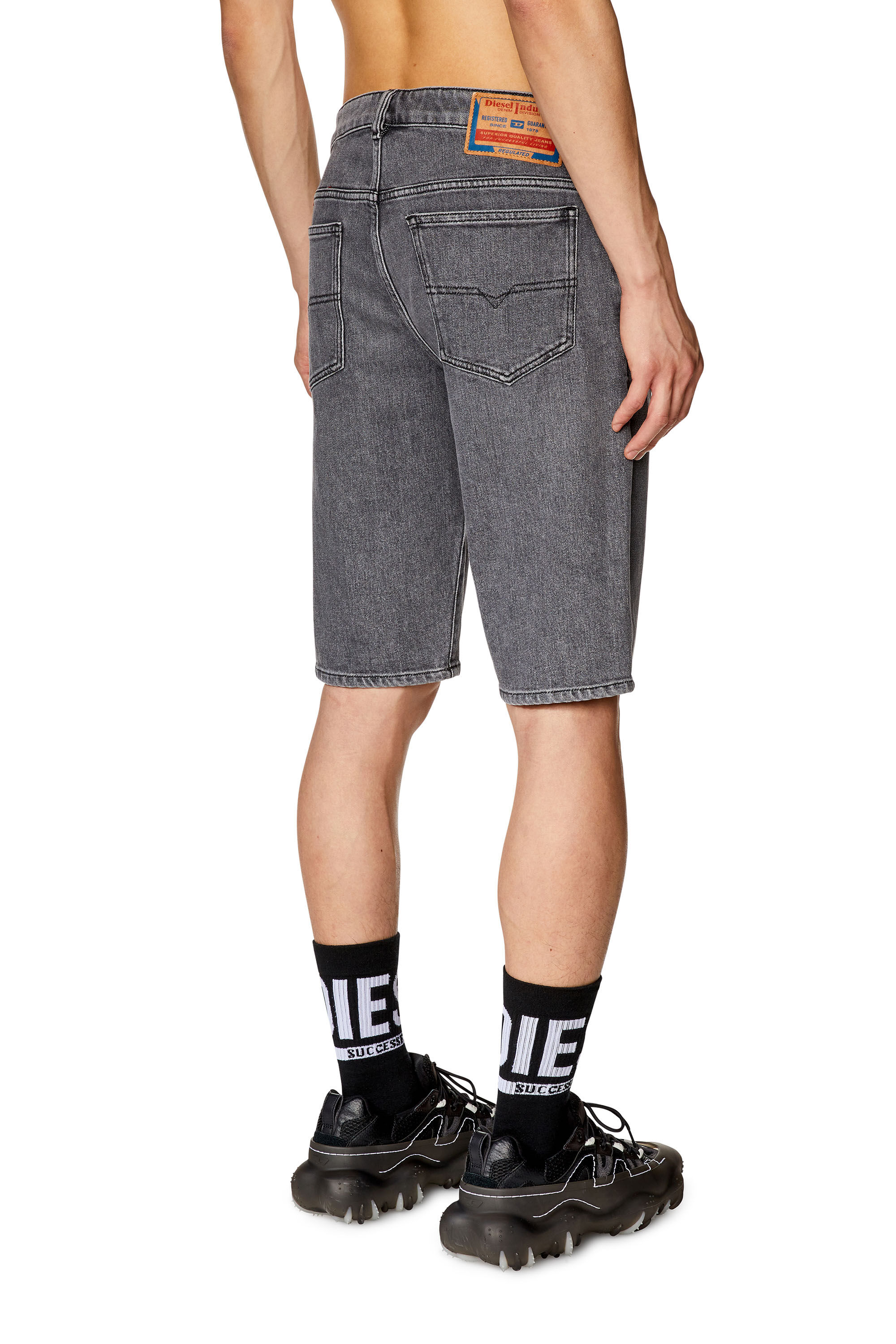 Shorts diesel on sale jeans