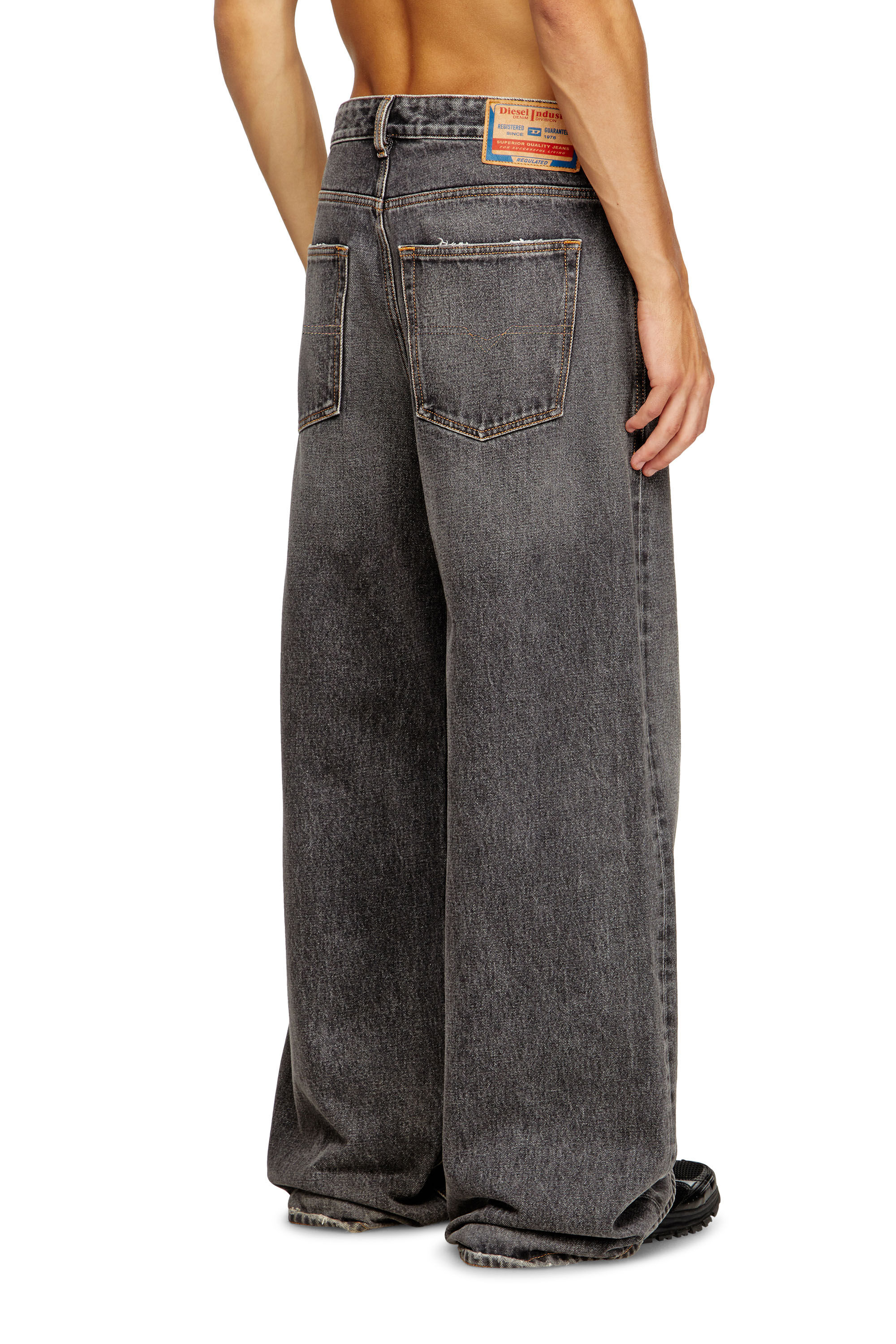 パンツ DIESEL Relaxed Jeans D-Rise W.26 L.30 パンツ DIESEL Relaxed Jeans D-Rise W.26 L.30 D-Rise Men