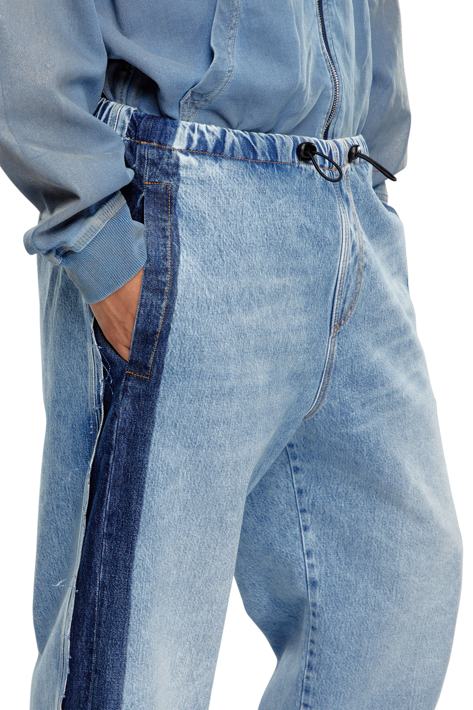 Men's Oversized Straight Jeans | Light blue | Diesel D-Martial