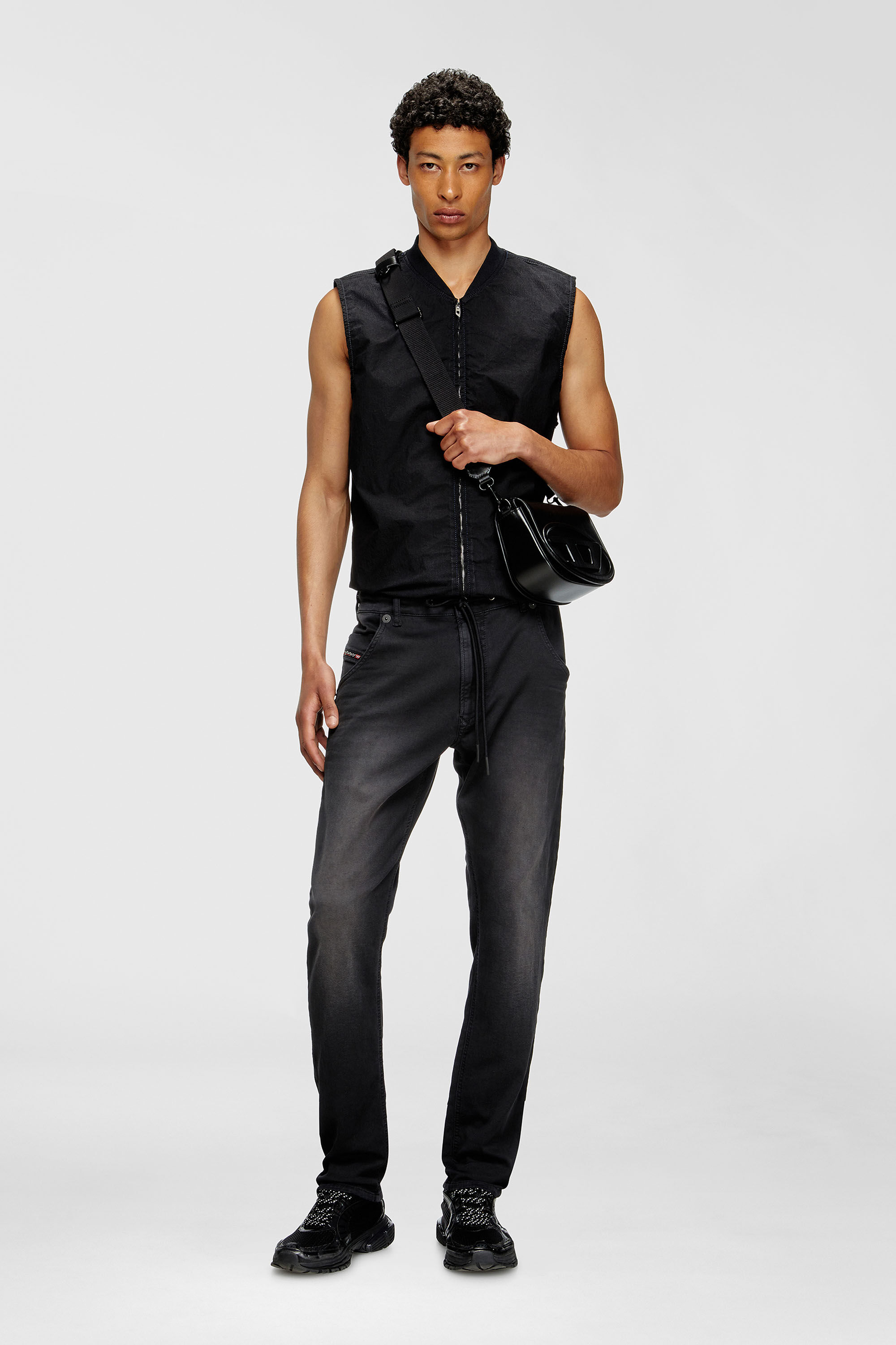 Women's 1DR-Camera bag in premium leather | Black | Diesel {{Country}}