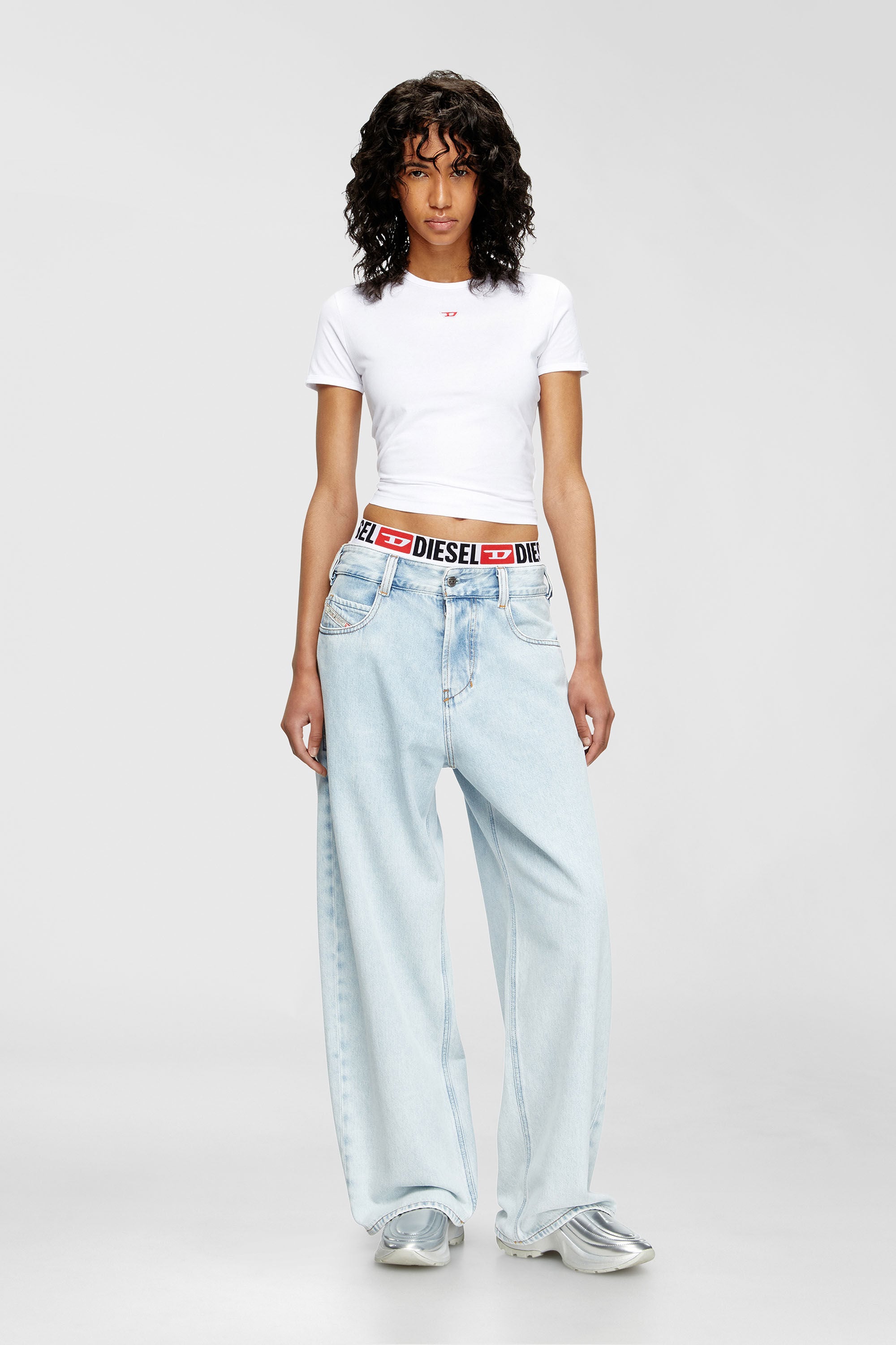 DIESEL 1997 D-ENIM-M リラックスフィット　W28L32 Women's Relaxed Jeans | Regular Waist 1997 D-Enim-M | Light Blue