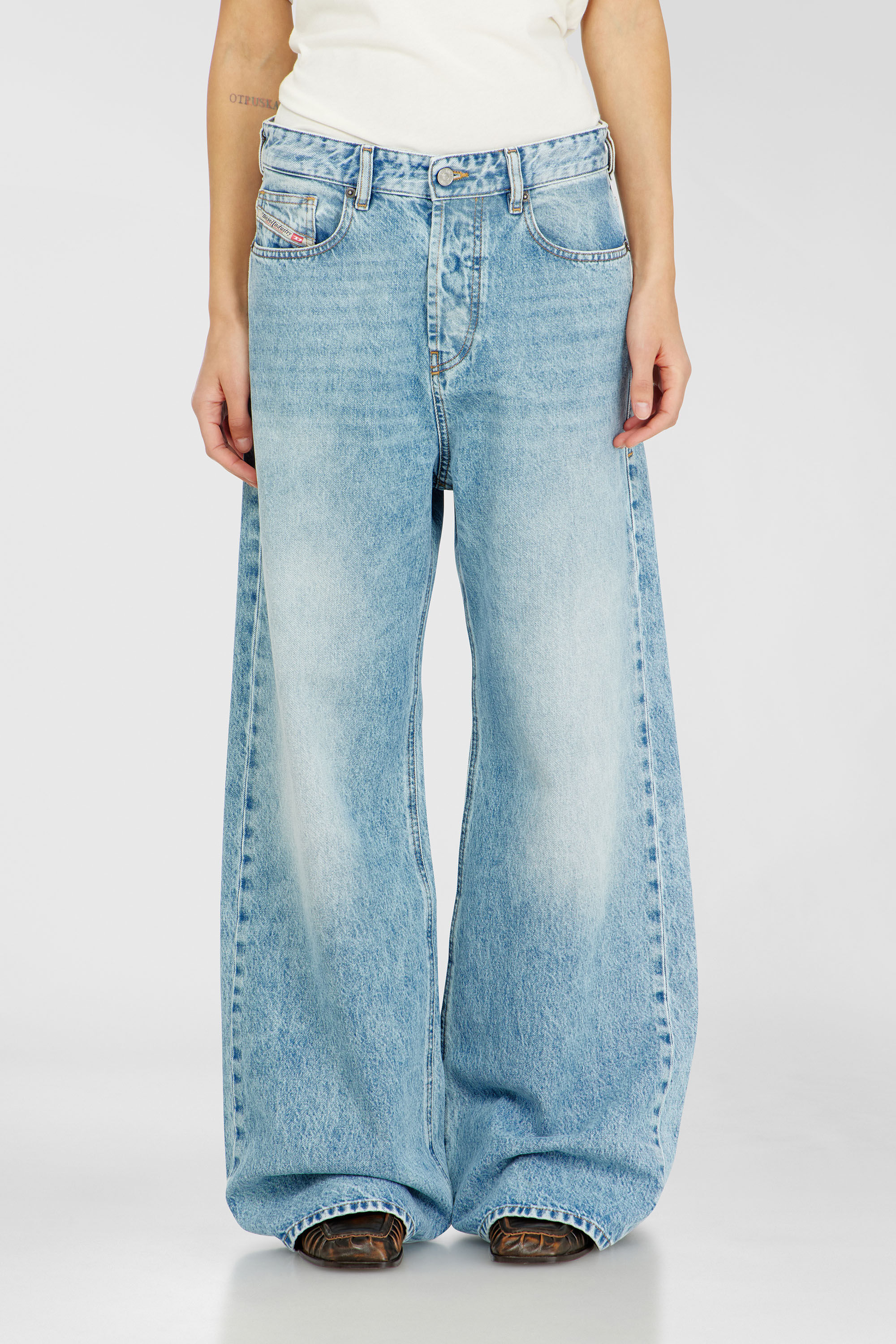 パンツ diesel Relaxed Jeans 1996 D-Sire 09i29 Women's Relaxed Jeans | Light blue | Diesel 1996 D-Sire