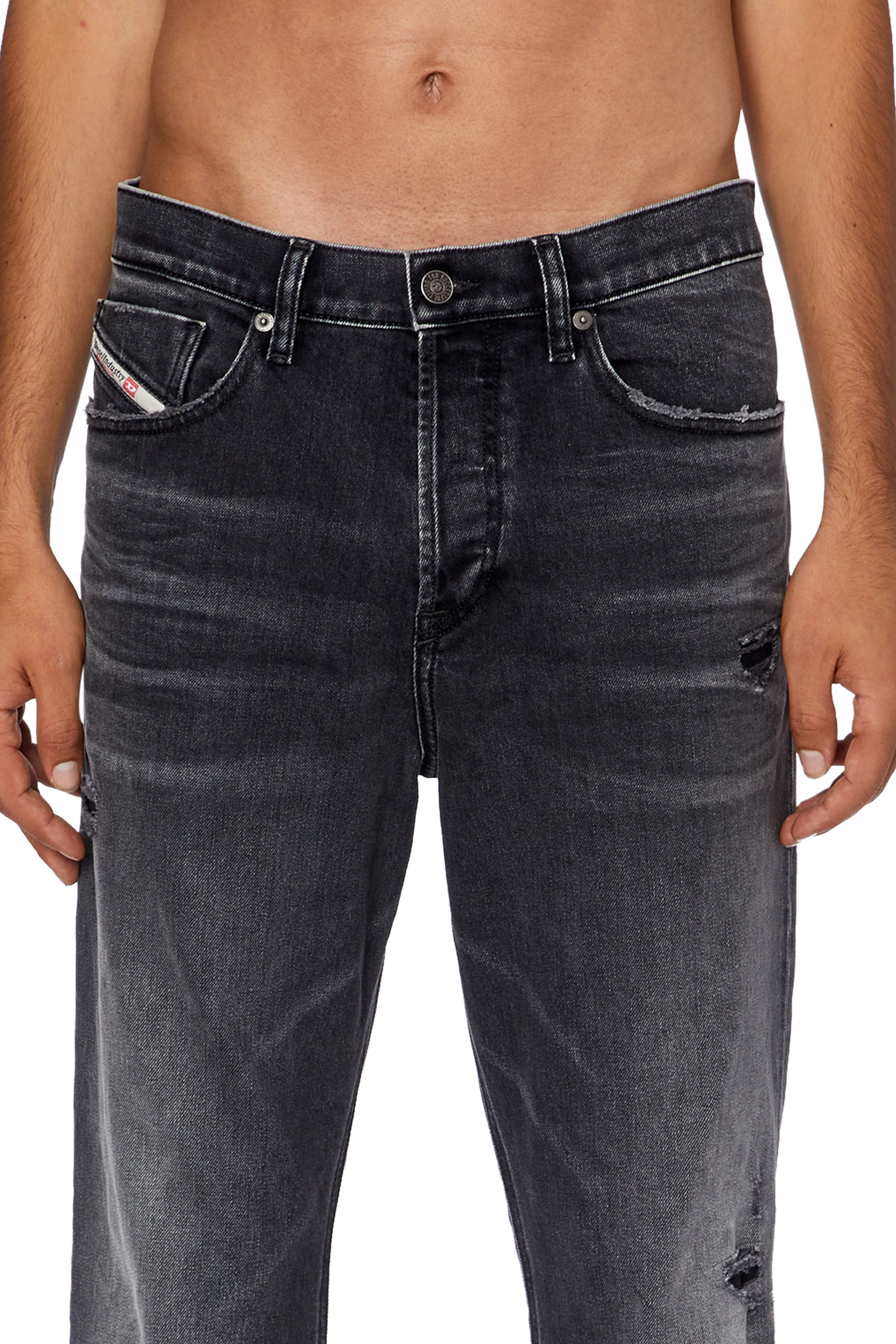 Men s Tapered Jeans Black Dark grey Diesel 2005 D Fining
