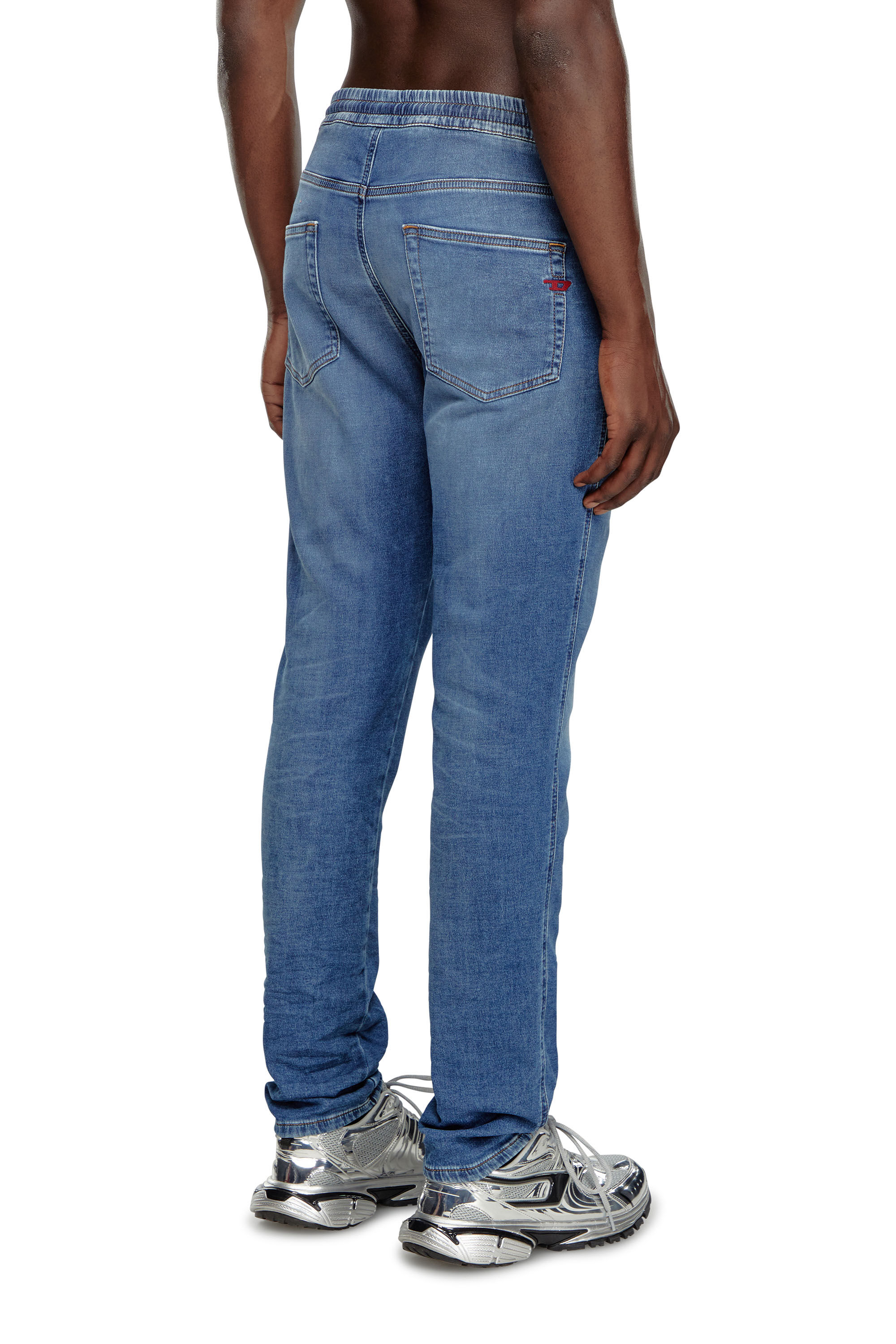 Men s Slim Jeans Medium blue Diesel 2060 D Strukt Joggjeans