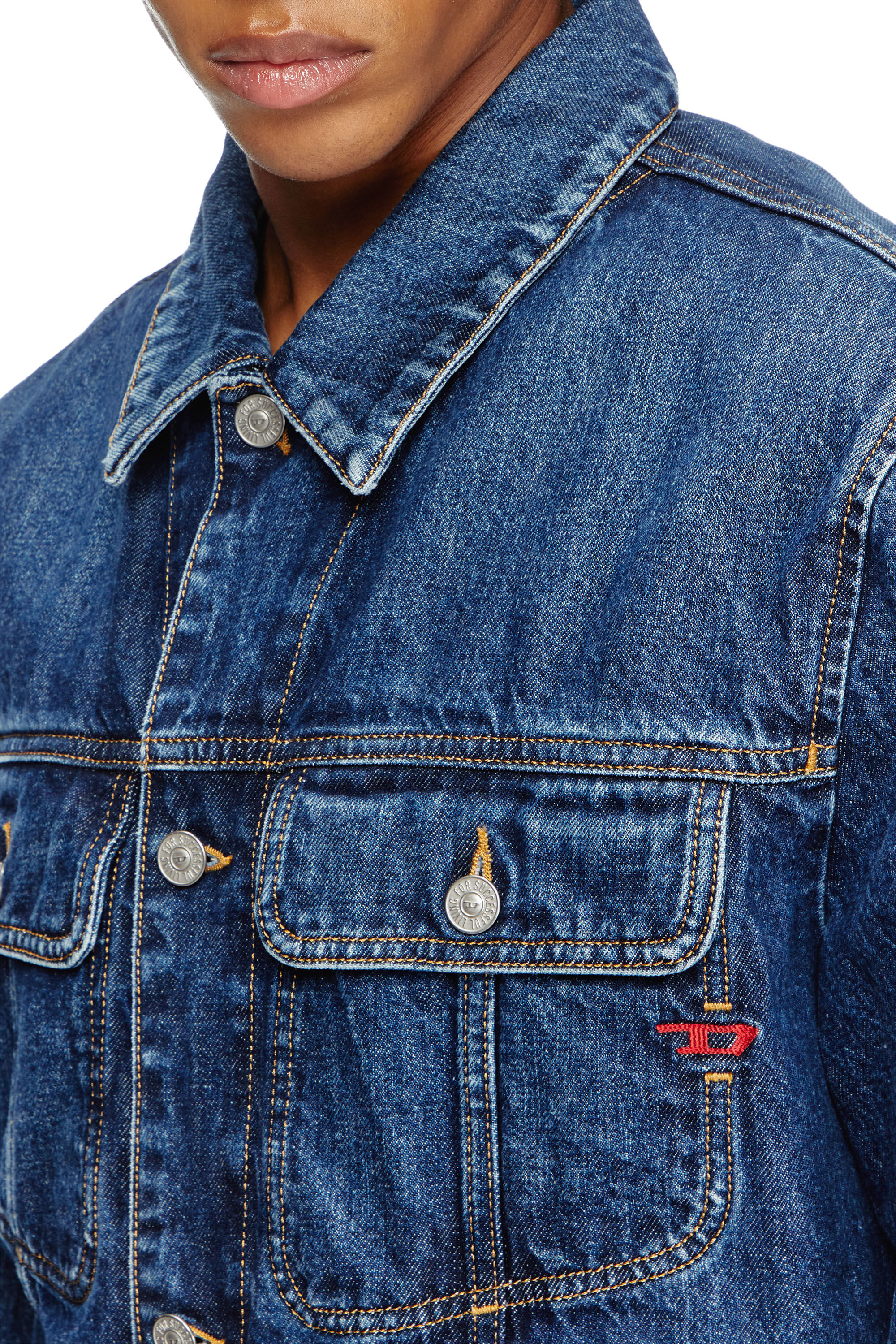 Men's Regular-fit trucker jacket | Blue | Diesel