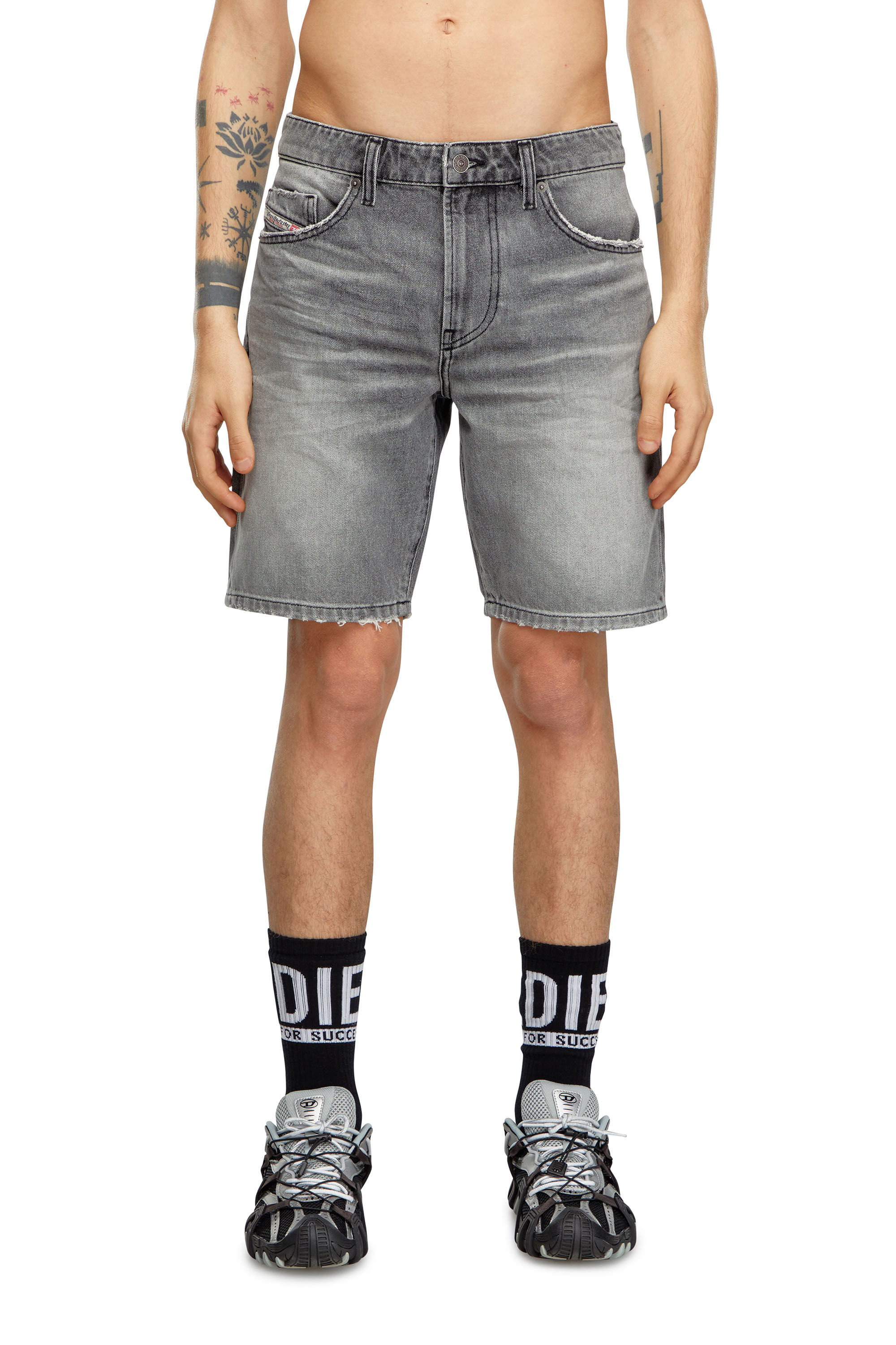 Men's Slim denim shorts | Grey | Diesel Men's Slim denim shorts | Grey | Diesel