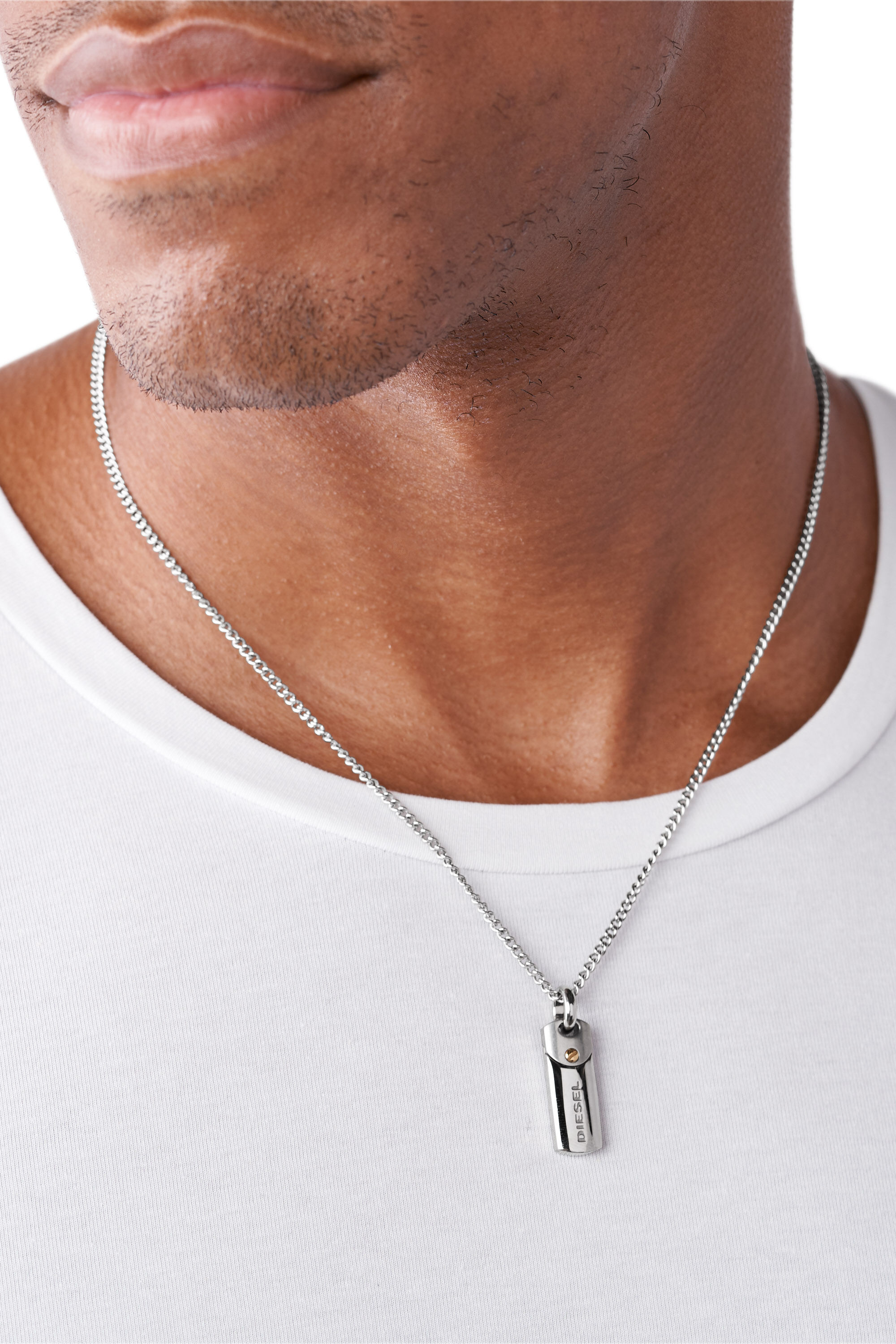 DIESEL Dx1116 ネックレス DX1116 Man: Steel dog tag pendant necklace | Diesel