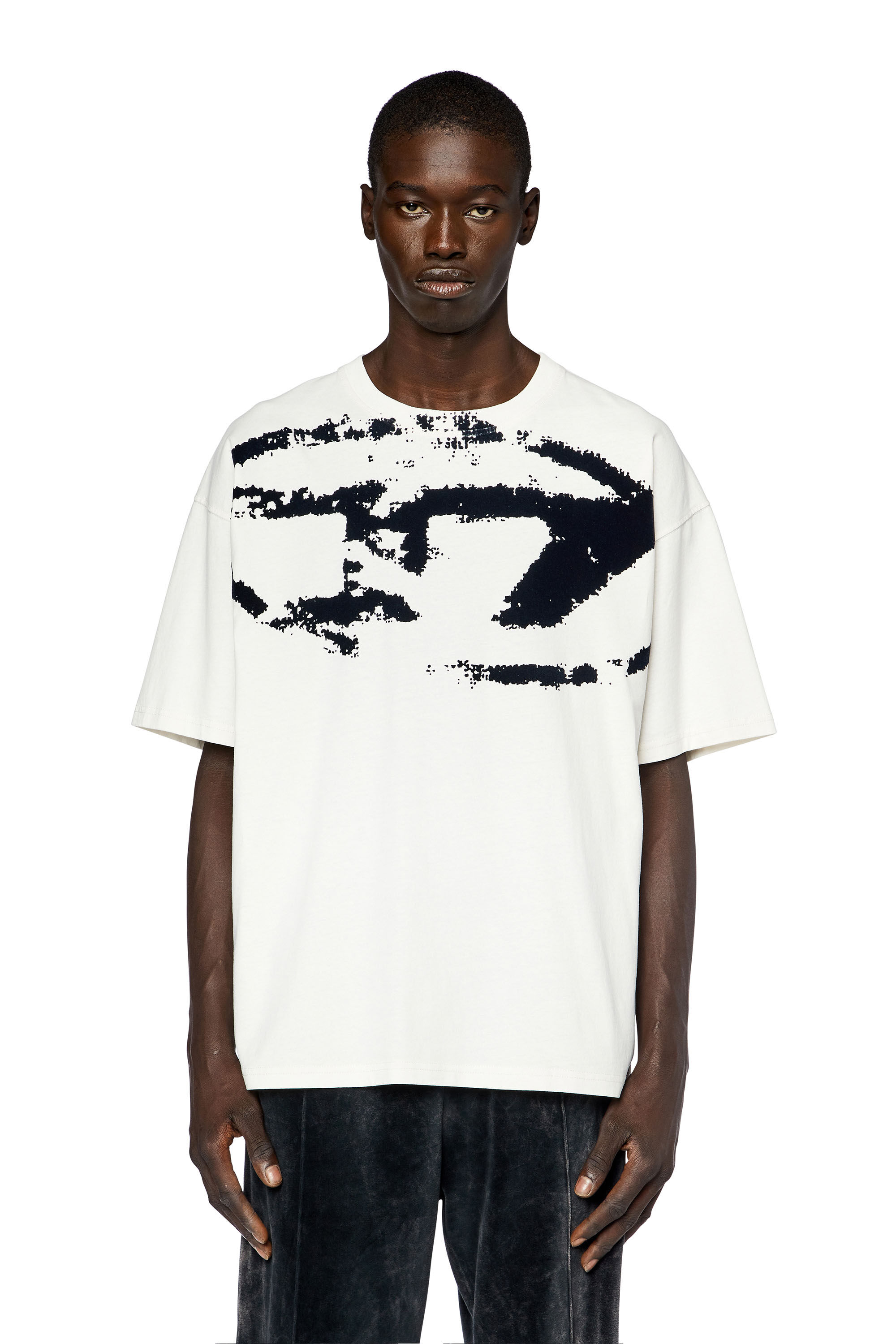 Men's T-shirt with distressed flocked logo | T-BOXT-N14 Diesel