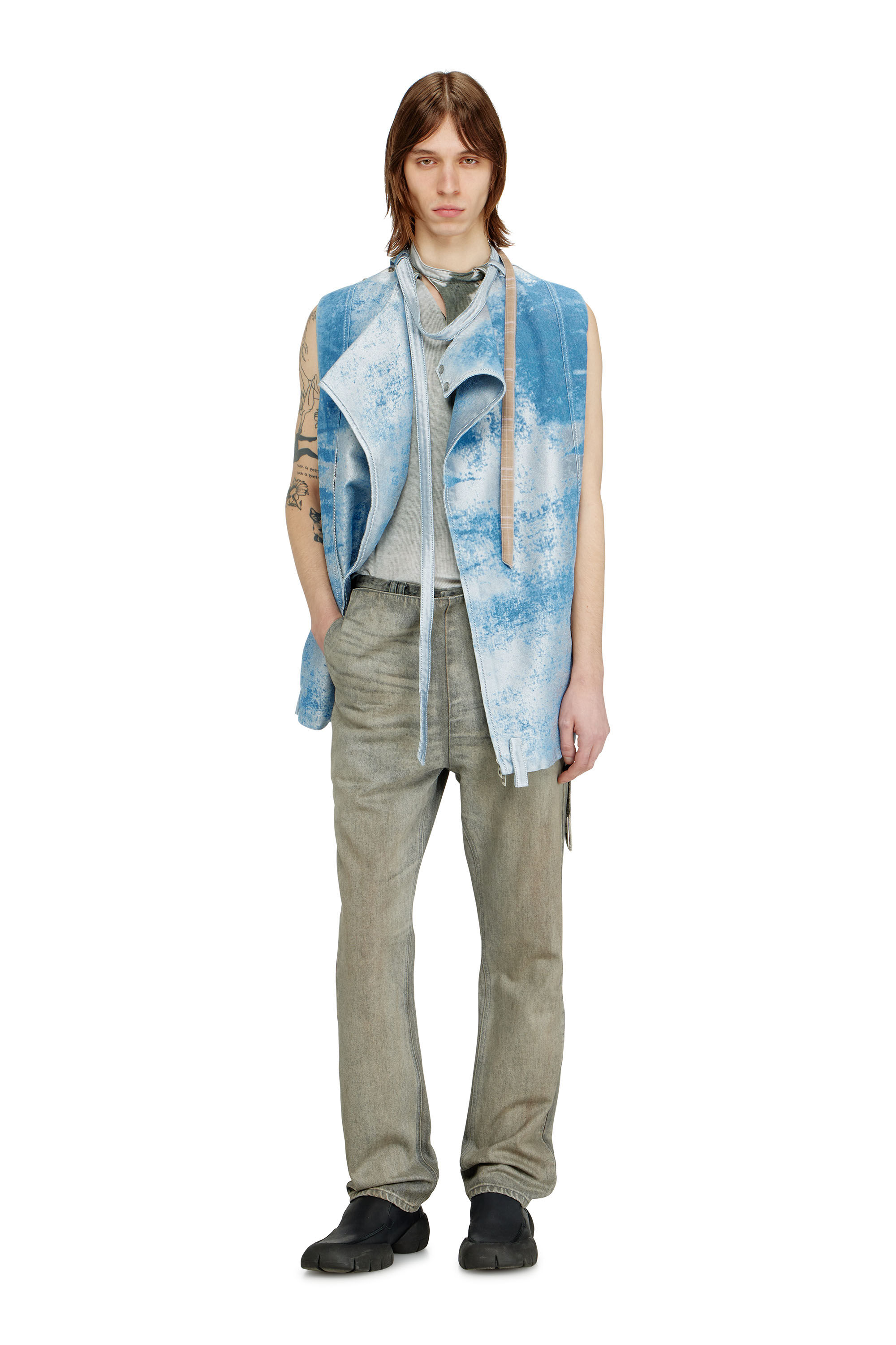 Men's Sleeveless vest in coloured satin denim | Blue | Diesel