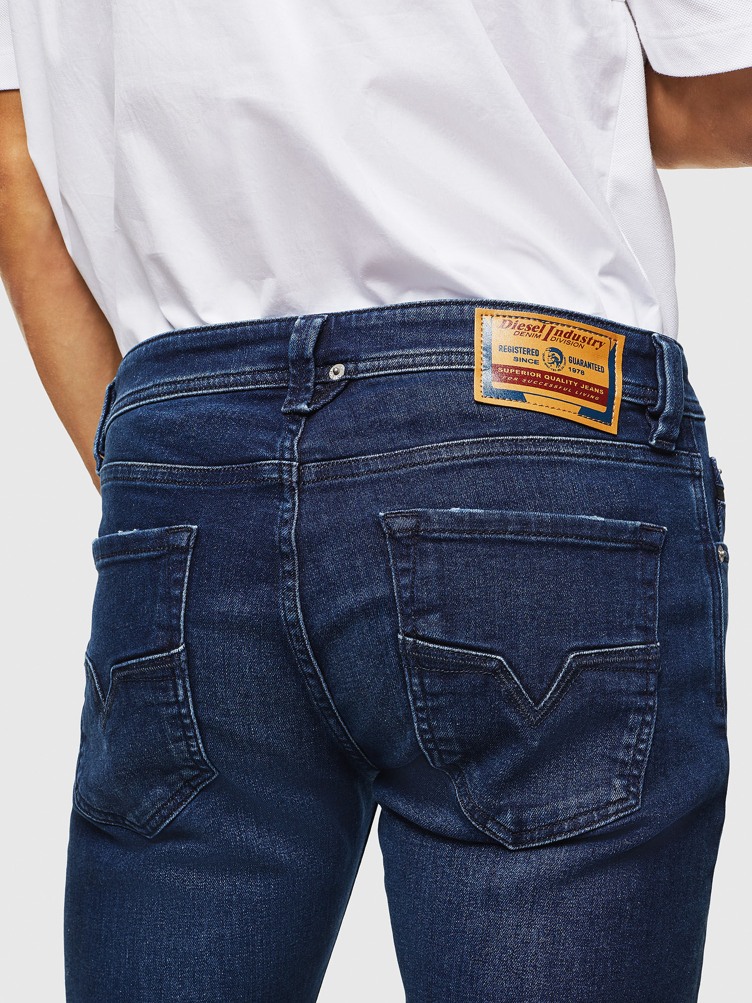 28 x 28 skinny jeans