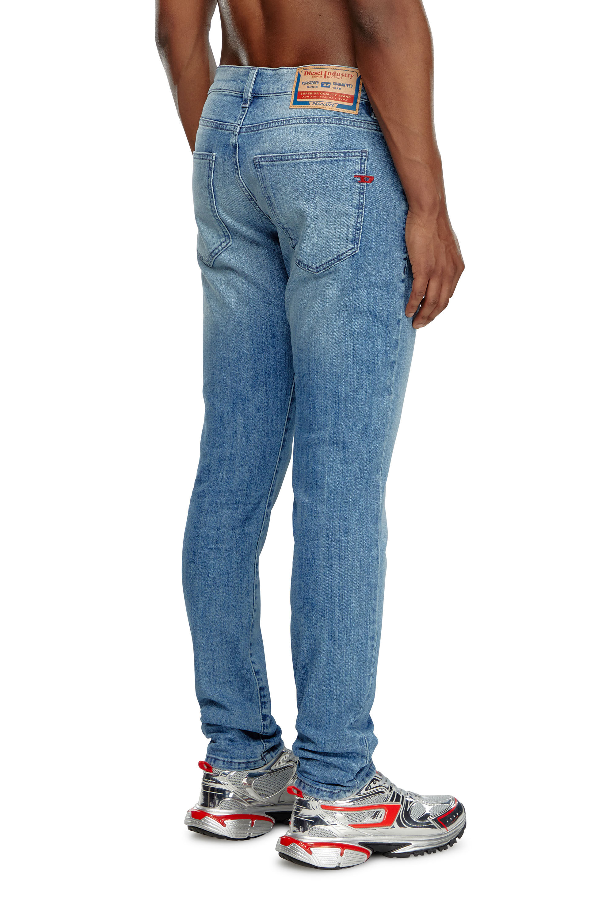Slim Fit Men's Jeans: White, Blue, Black, D-Strukt | Diesel®