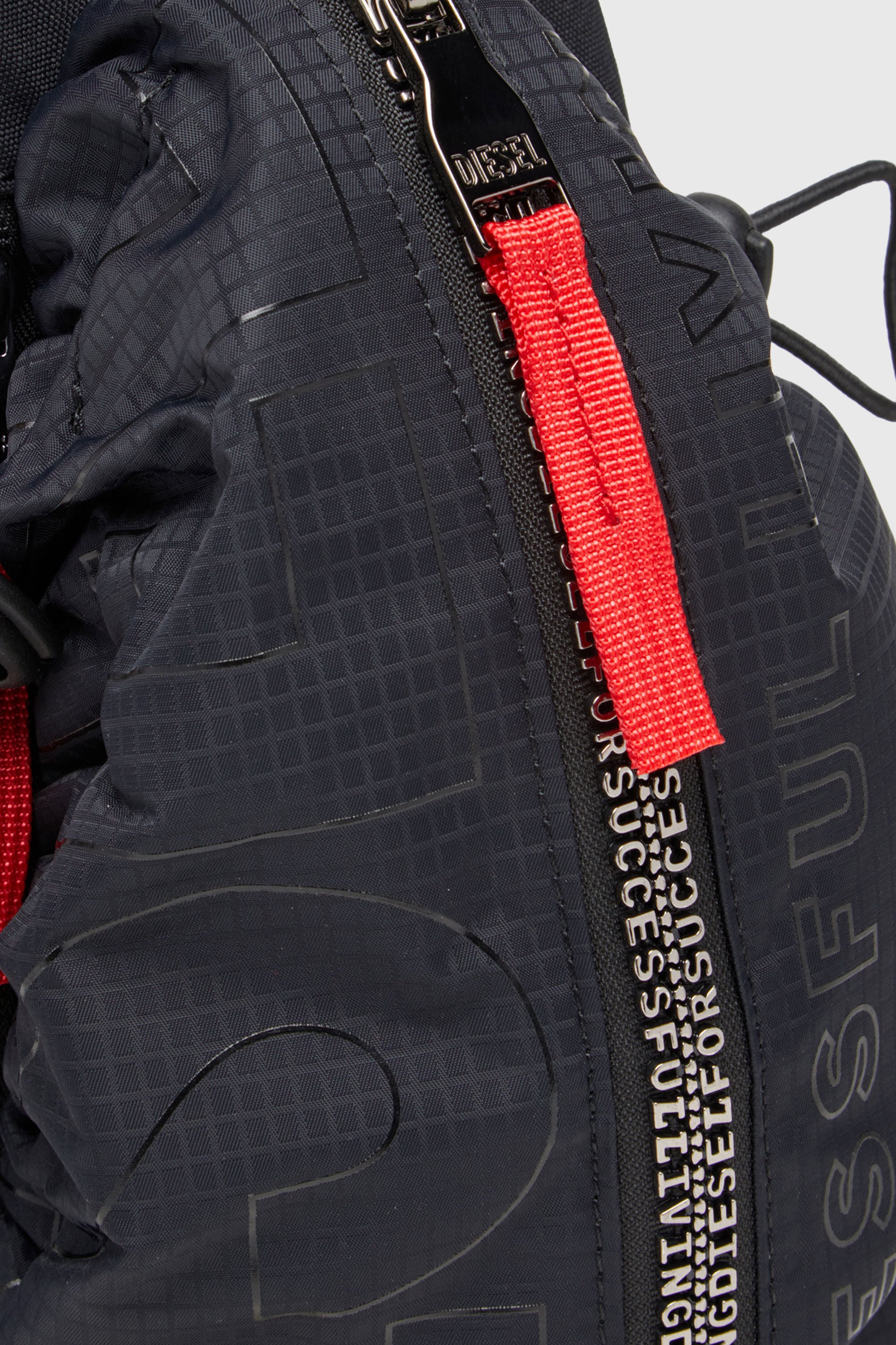 Men's Zip-D-Sling bag in check-jacquard shell | Black | Diesel TR