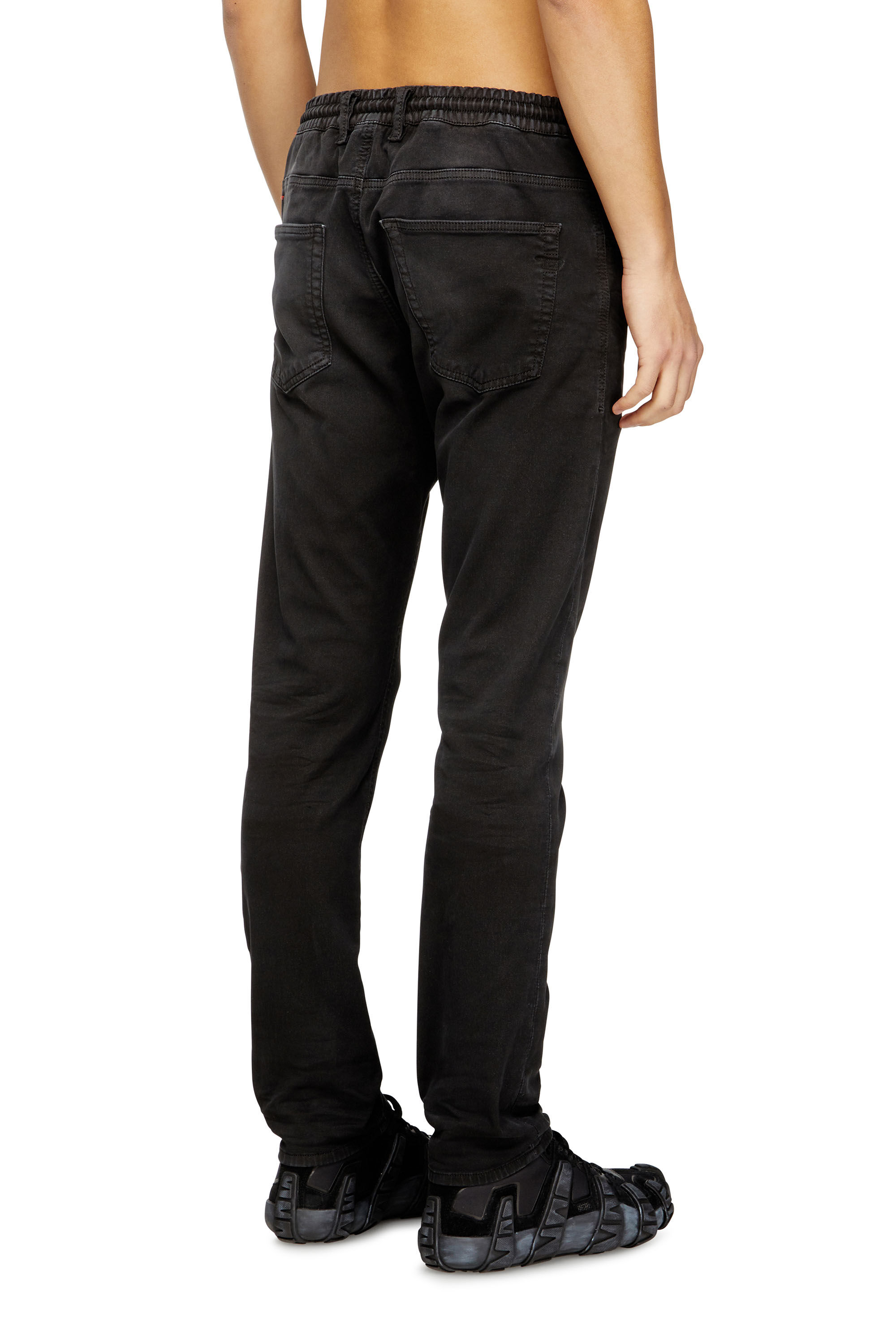 Men's Regular Jeans | Black | Diesel 2032 D-Krooley Joggjeans®
