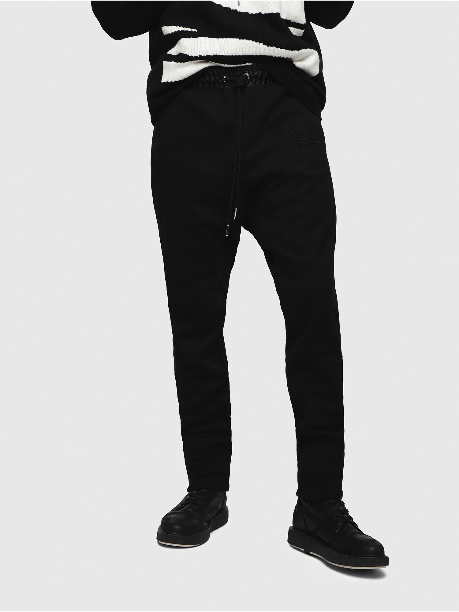 P-FUMIO-RR Men: Embroidered jogging