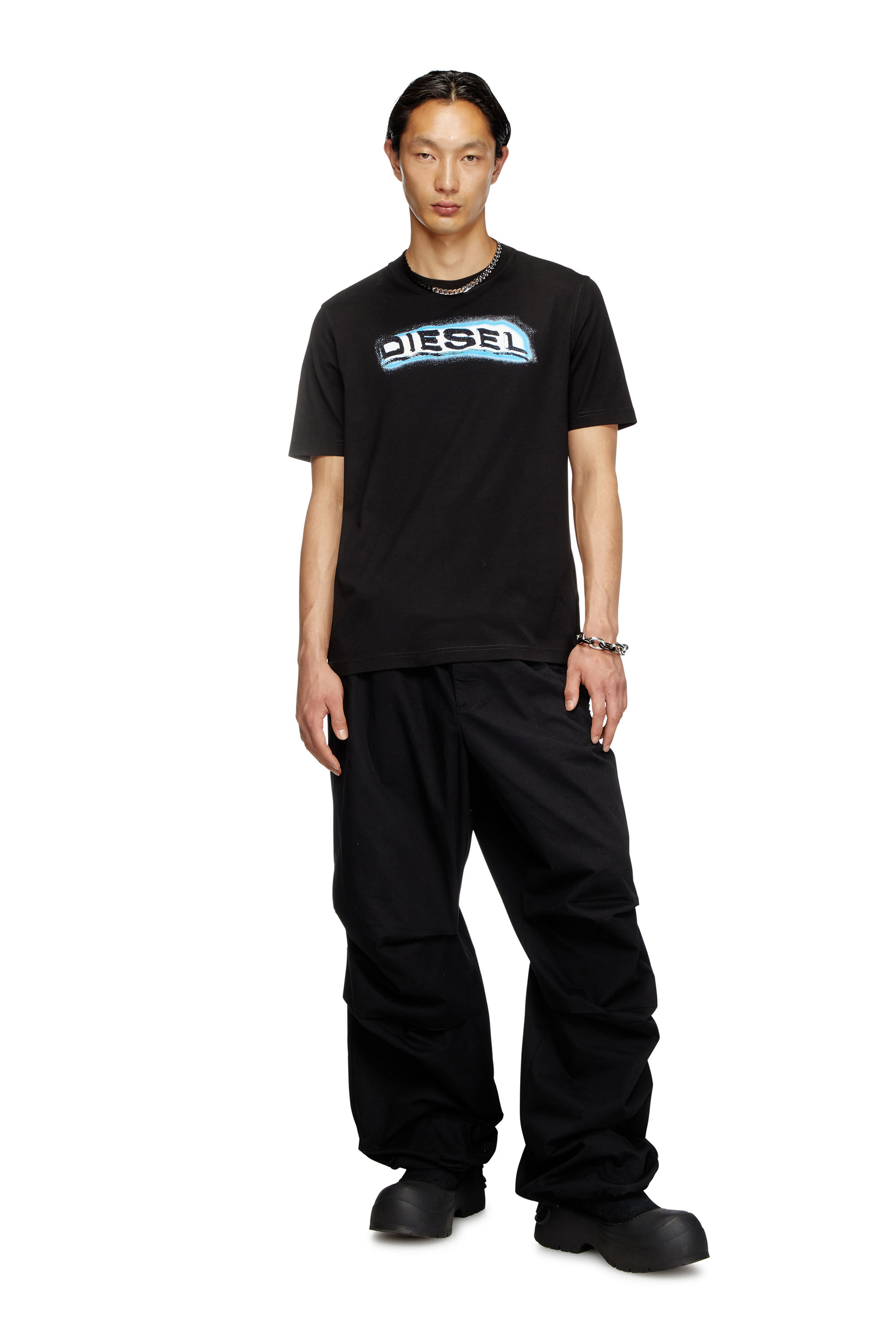 【送料&関税込】Diesel T-shirt T-adjust-r4 T-ADJUST-R4 black T-shirt with logo print brand DIESEL