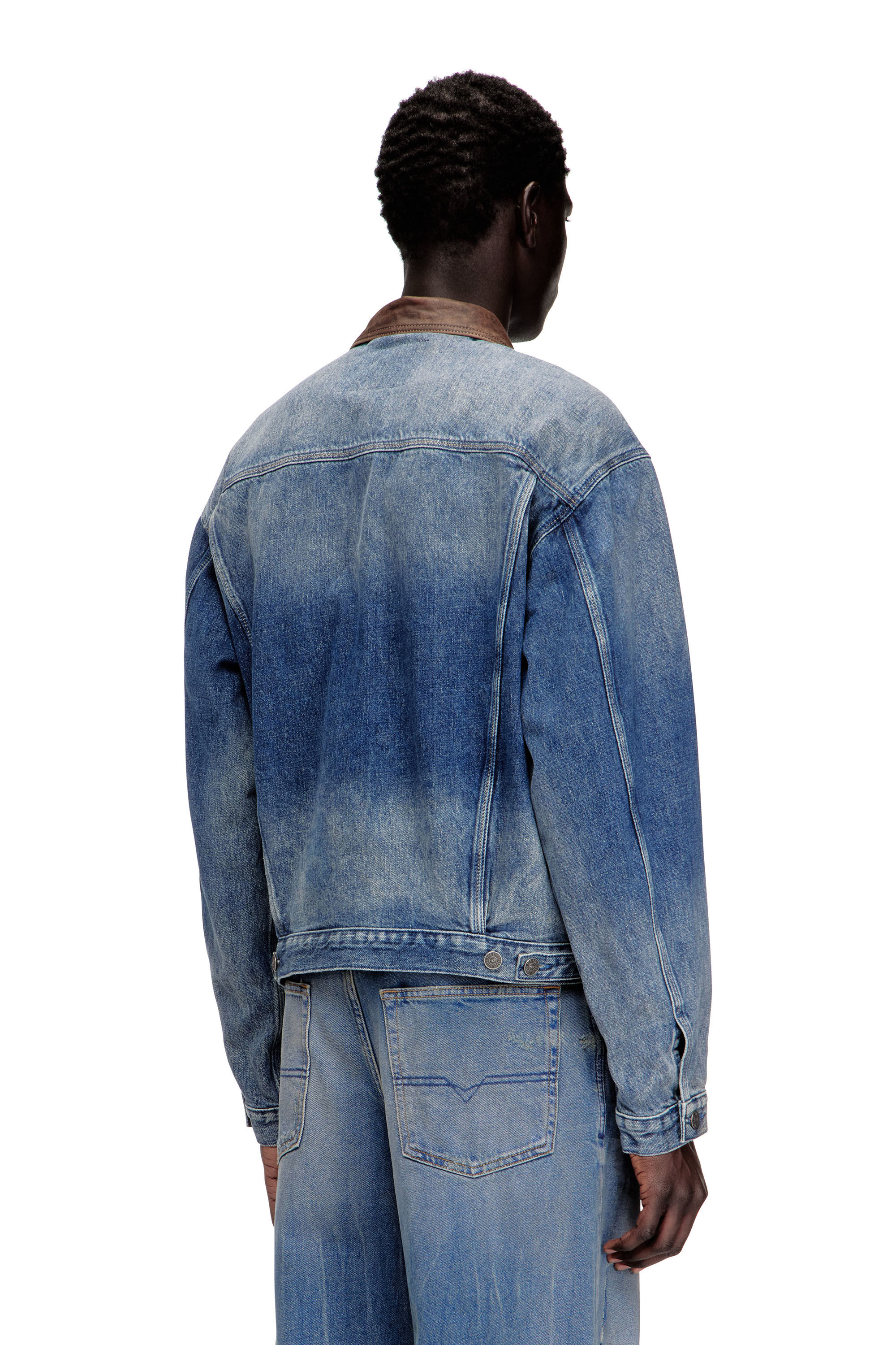 Women's Denim trucker jacket with contrast leather trims | Blue