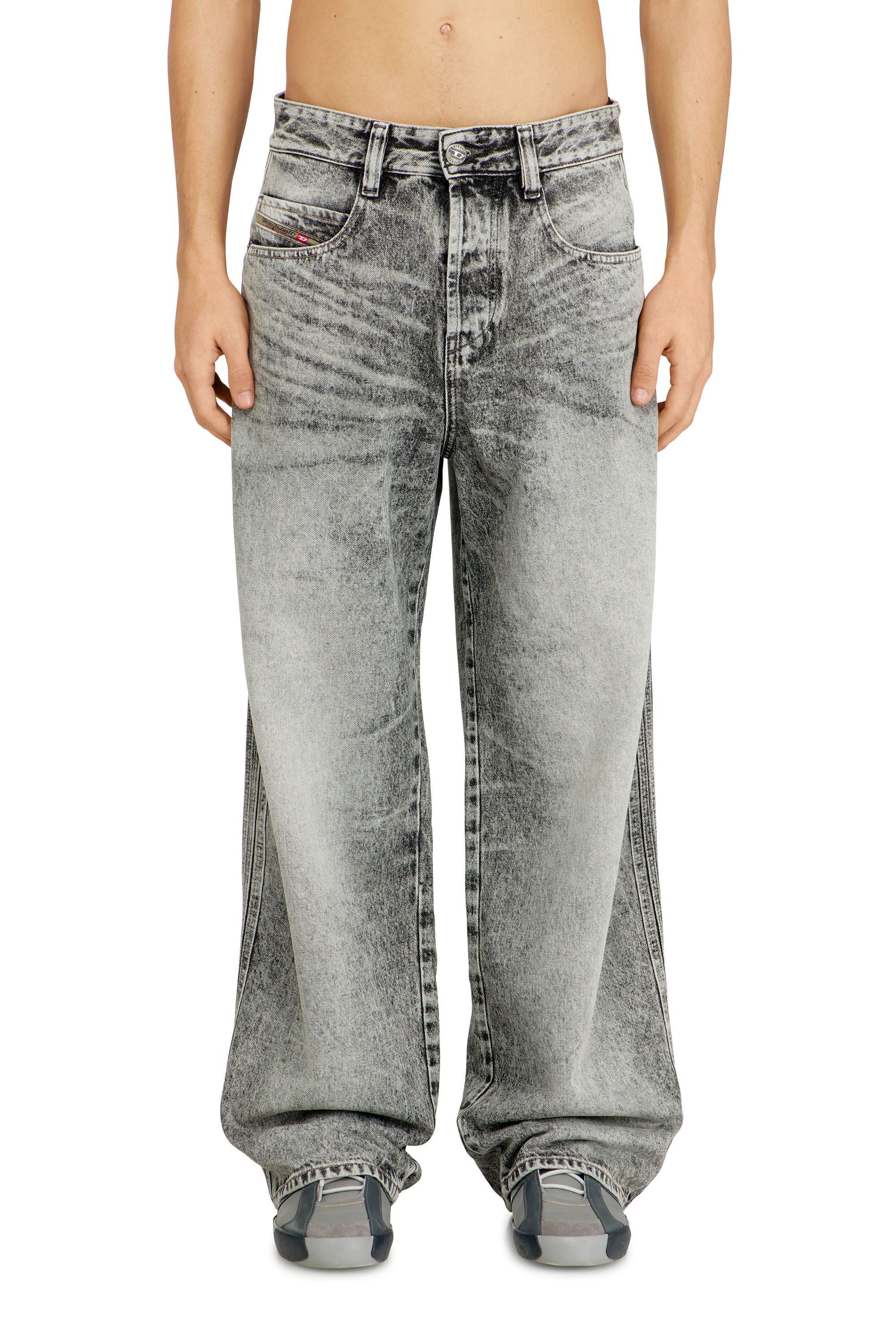 DIESEL ディーゼル デニムパンツ グレー W28 D-ENIM-M Women's Relaxed Jeans | Regular Waist 1997 D-Enim-M | Light Grey