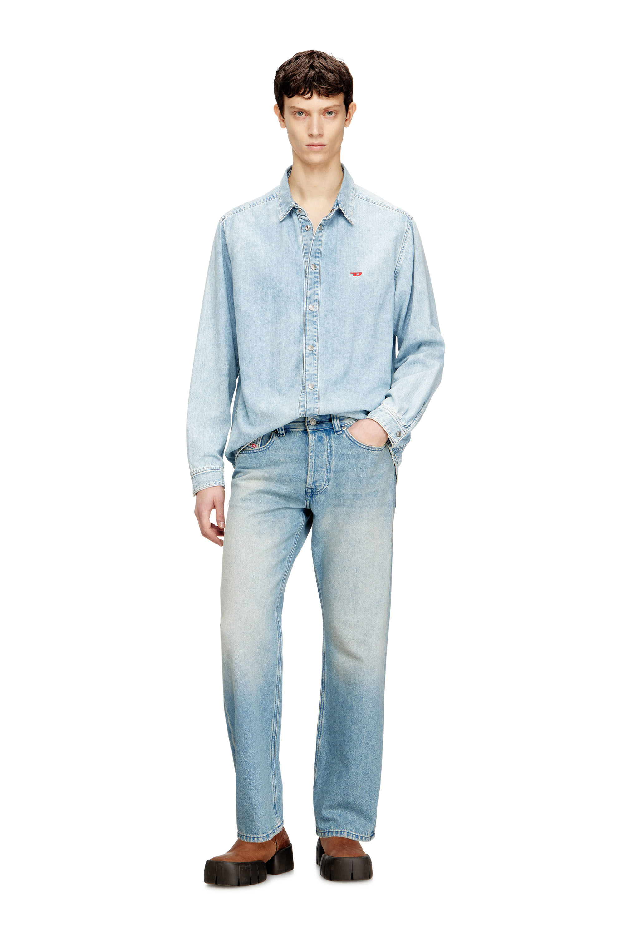 Men's Relaxed Jeans | Regular Waist 1980 D-EeperLight Blue | Diesel TR