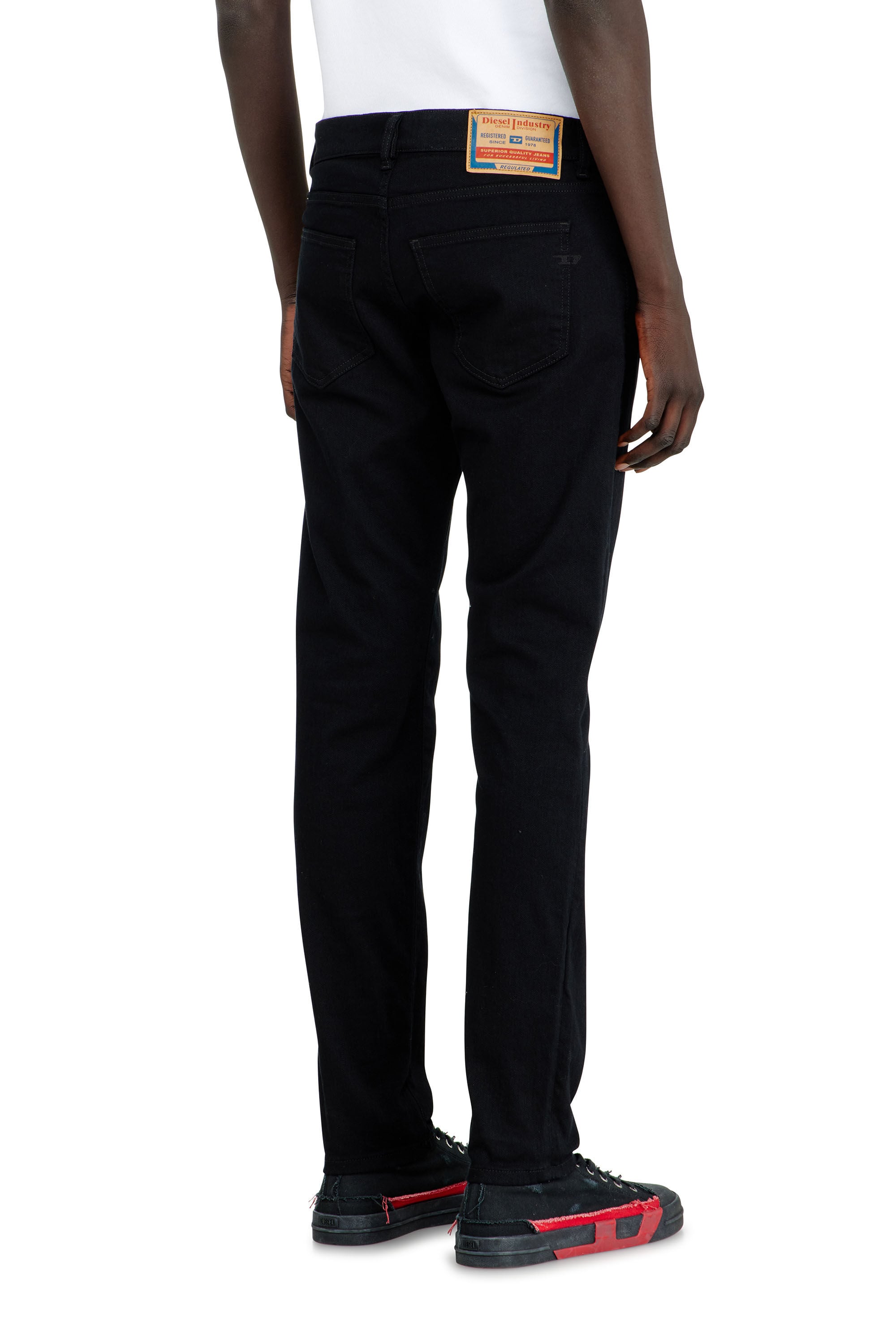 2019 D-STRUKT Man Slim fit Jeans, stretch denim | Black/Dark grey