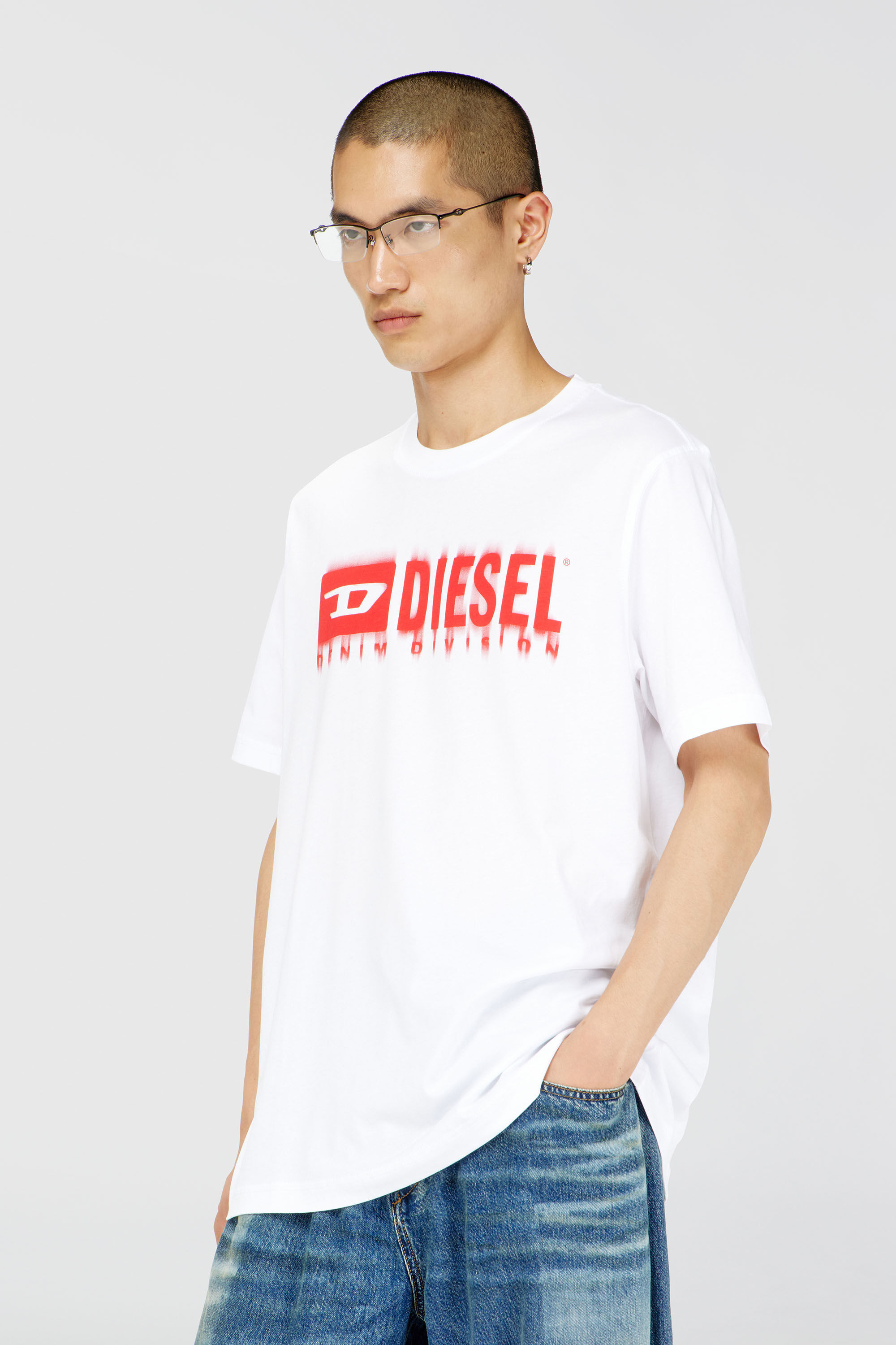 Men's T-shirt with blurry Diesel logo | White | Diesel TR