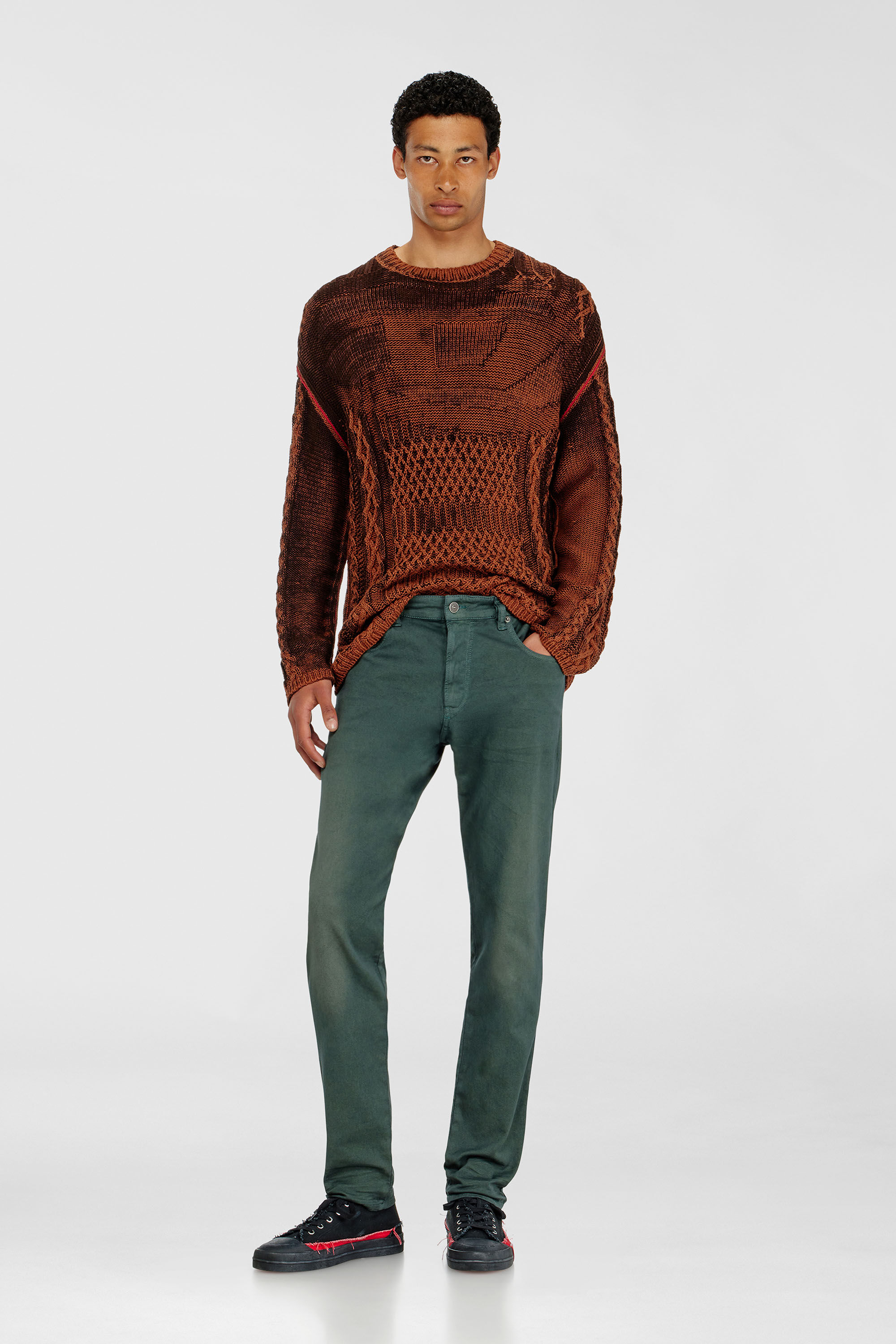 Diesel - Man's Slim 2062 D-Strukt Joggjeans&reg; 0670M, Dark Green - 1