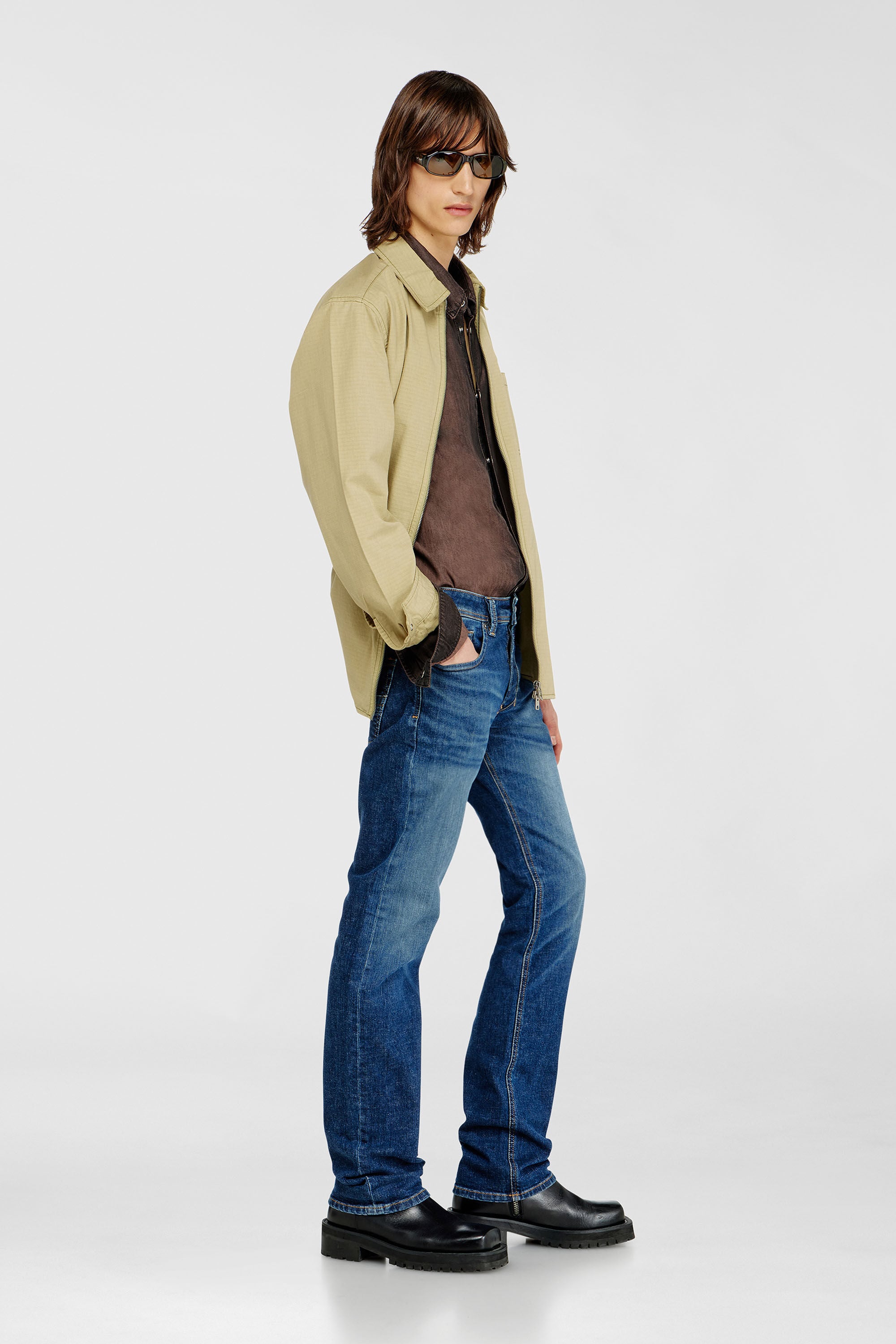 Men's Regular Jeans | Low Waist 1985 LarkeeDark Blue | Diesel TR