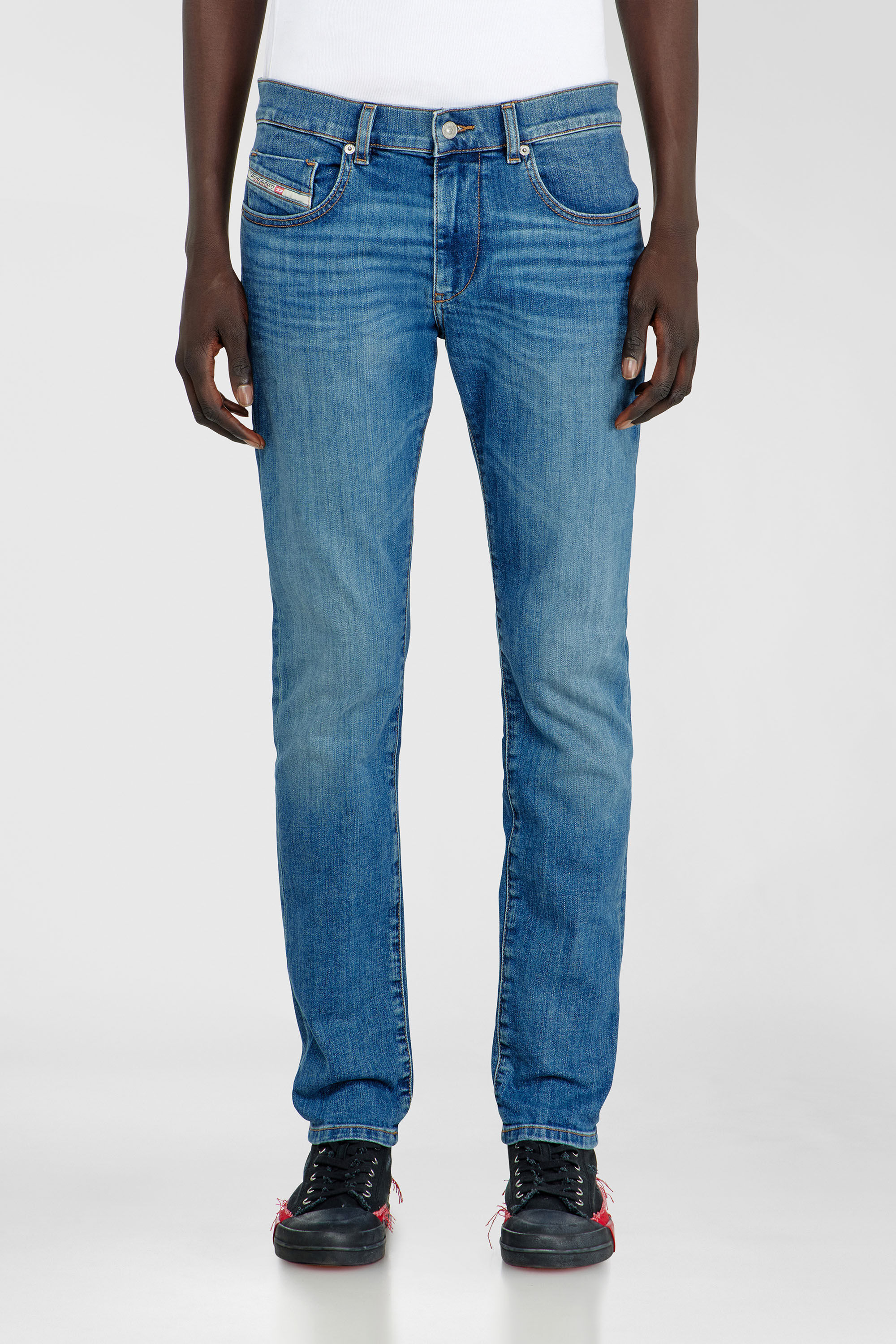 Men's Slim Jeans | Regular Waist 2019 D-StruktLight Blue | Diesel TR