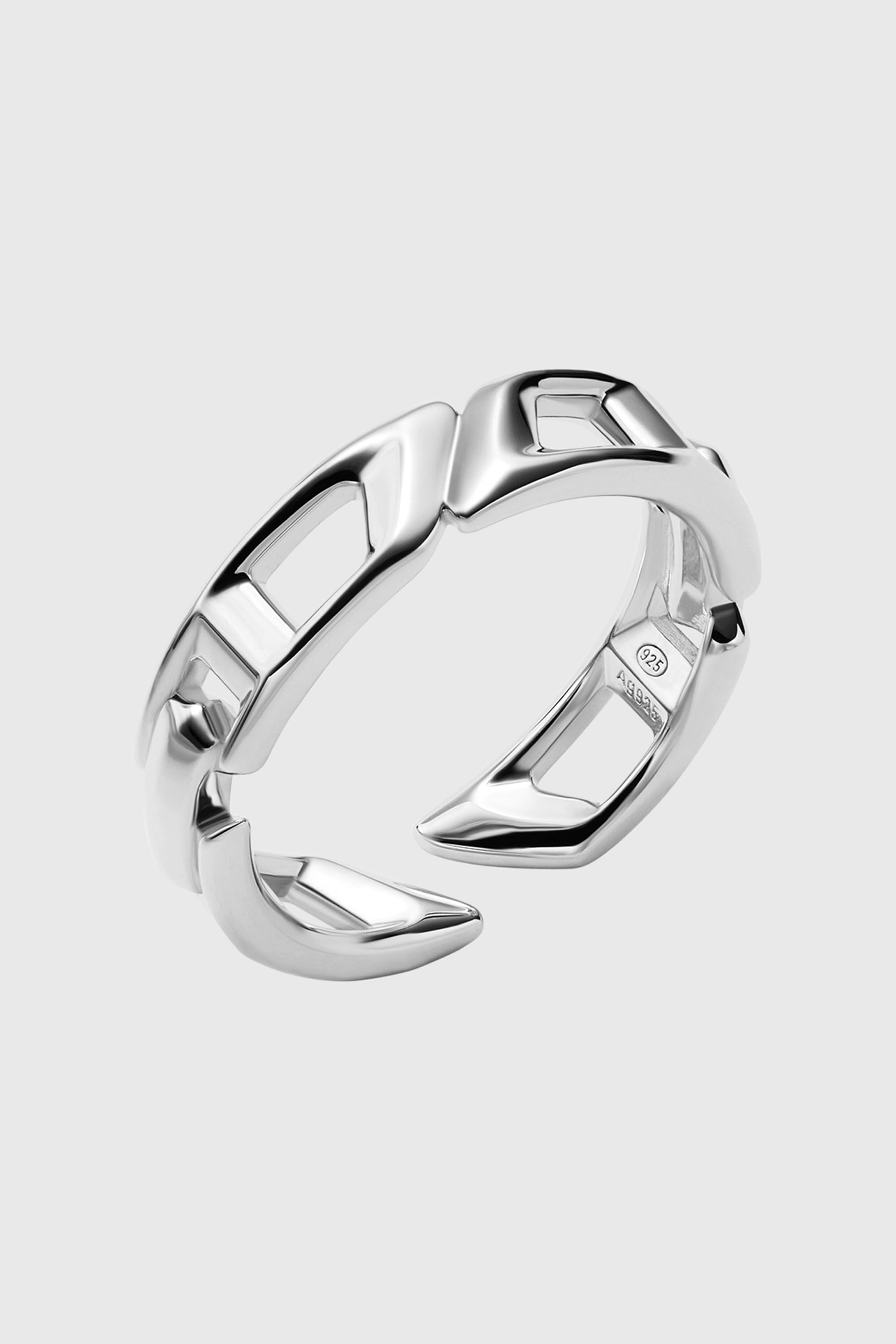 DIESEL シルバーリング DL1349040 Women's D Logo Sterling Silver Band Ring | Silver | Diesel {{Country}}