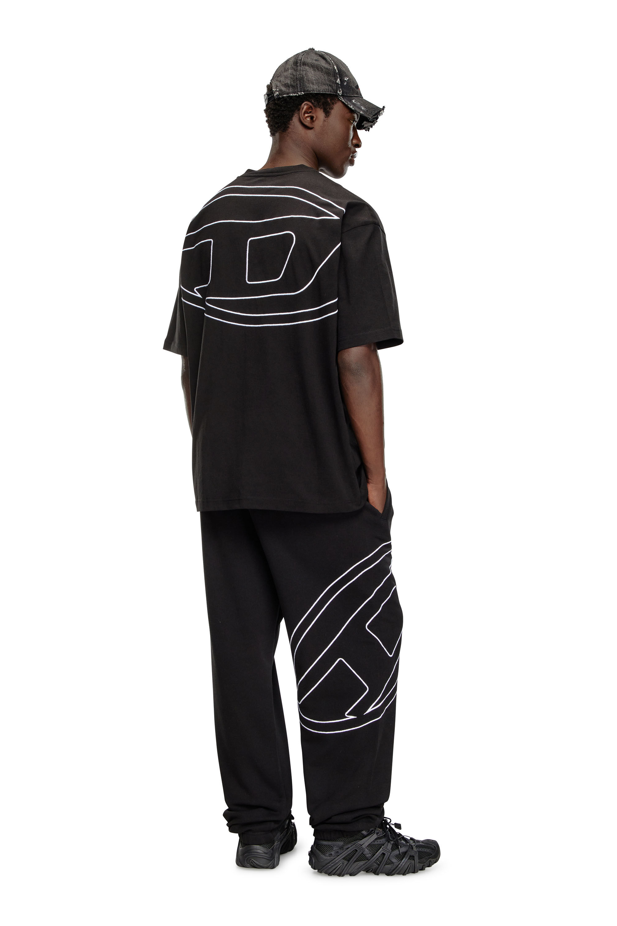 Men's T-shirt with maxi oval D embroidery | Black | Diesel