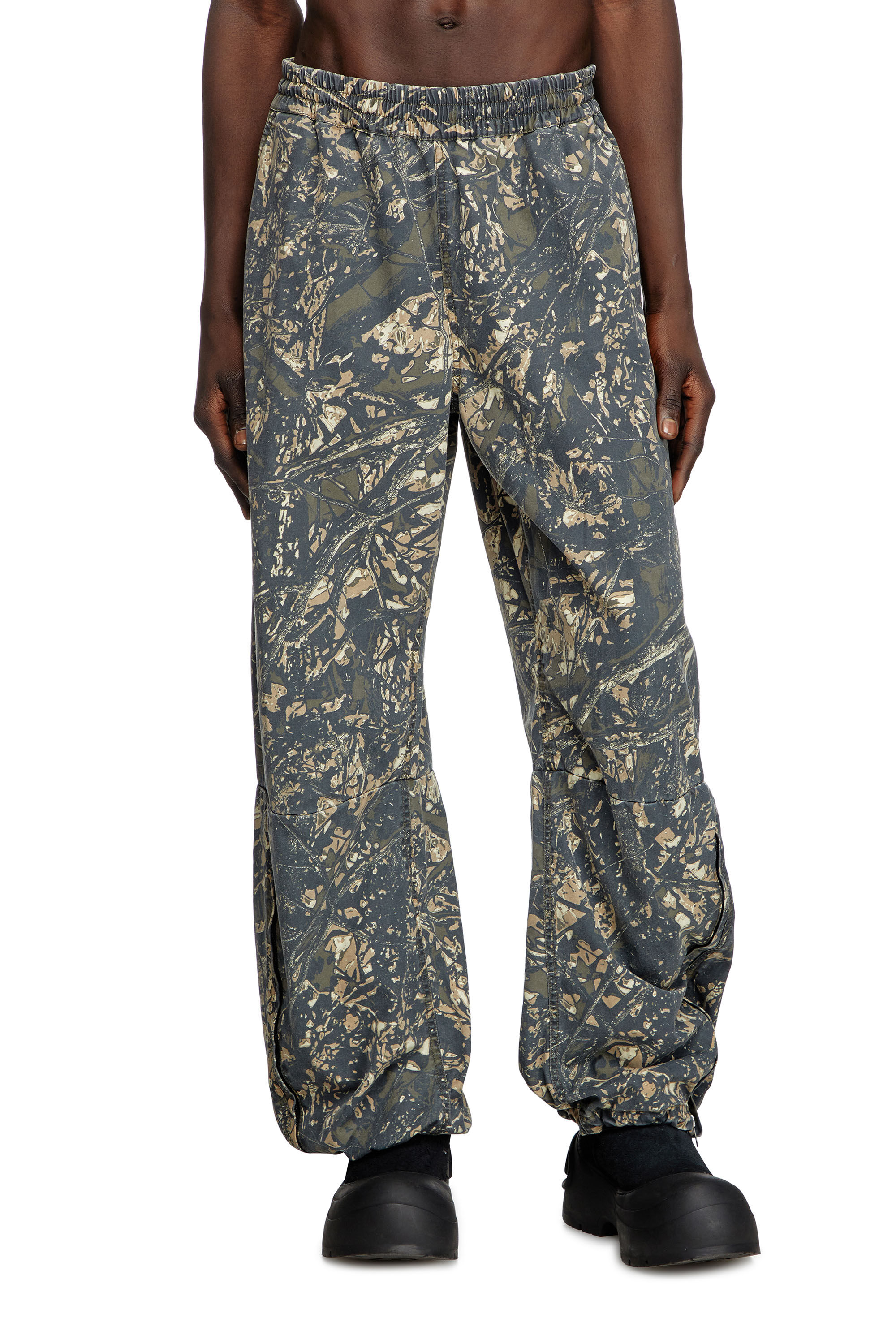 Diesel - P-LINT, Man's Stylised camo utility pants in Green/Brown - 3