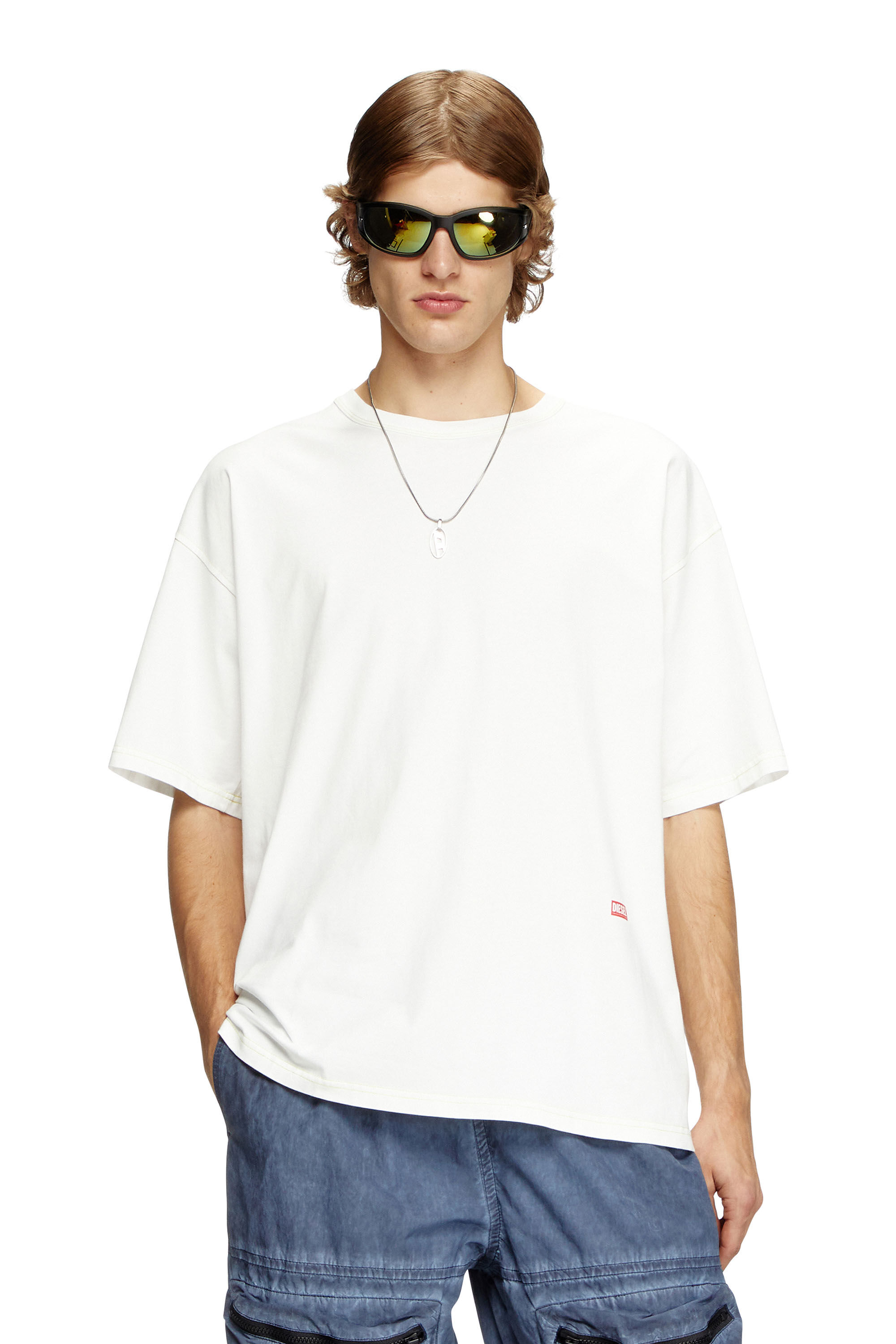 Diesel - T-BOXT-R18, Man's T-shirt with apple core print in White - 3
